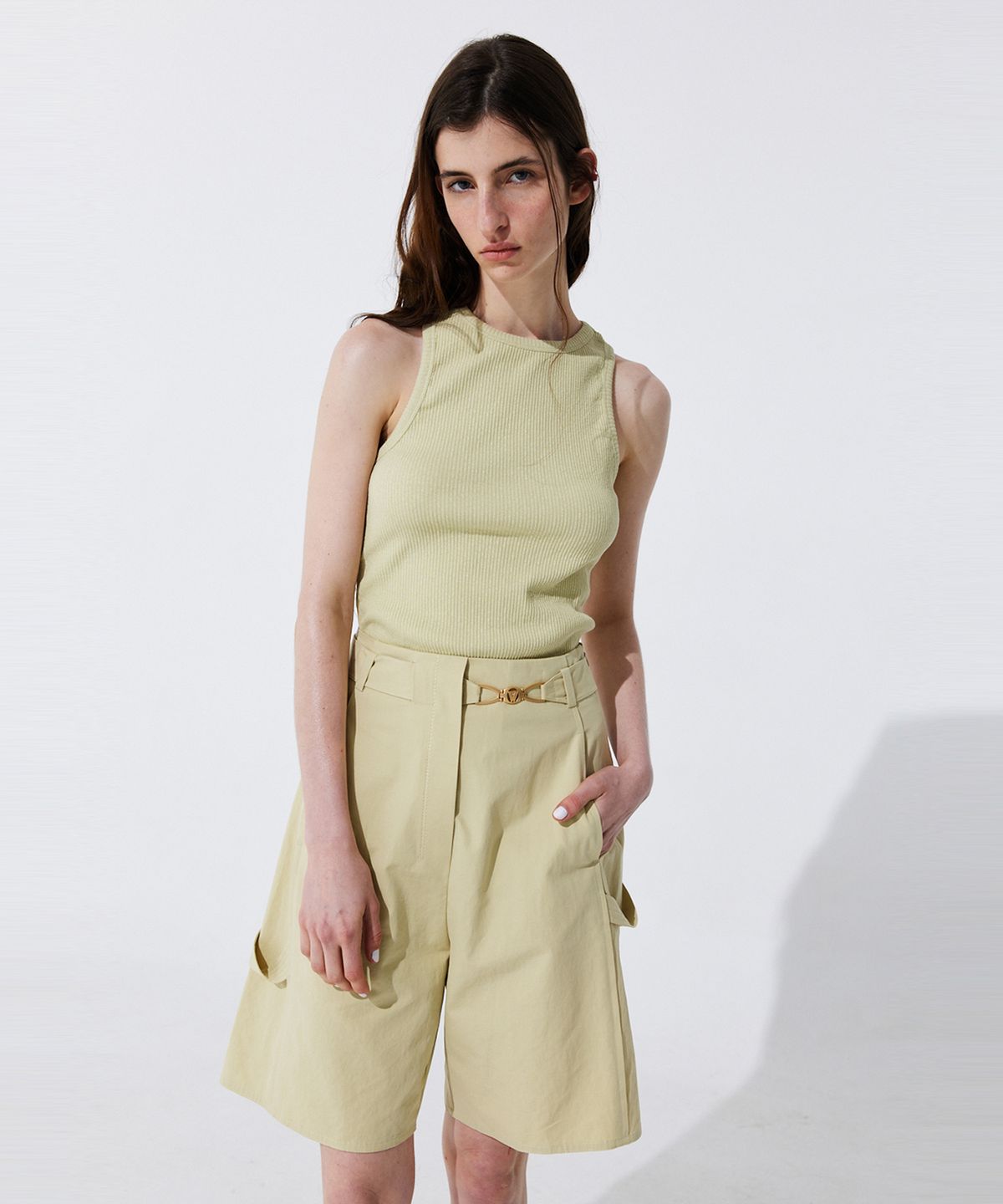 분더캄머(WNDERKAMMER) Belted Cotton Bermuda Pants_Olive (벨티드 코튼 버뮤다 팬츠_올리브)