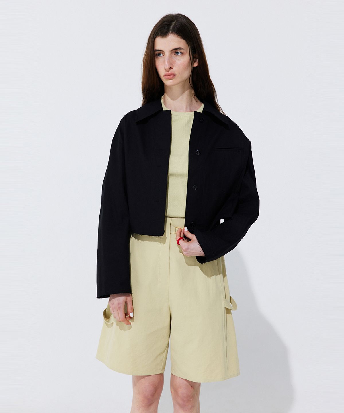 분더캄머(WNDERKAMMER) Belted Cotton Bermuda Pants_Olive (벨티드 코튼 버뮤다 팬츠_올리브)