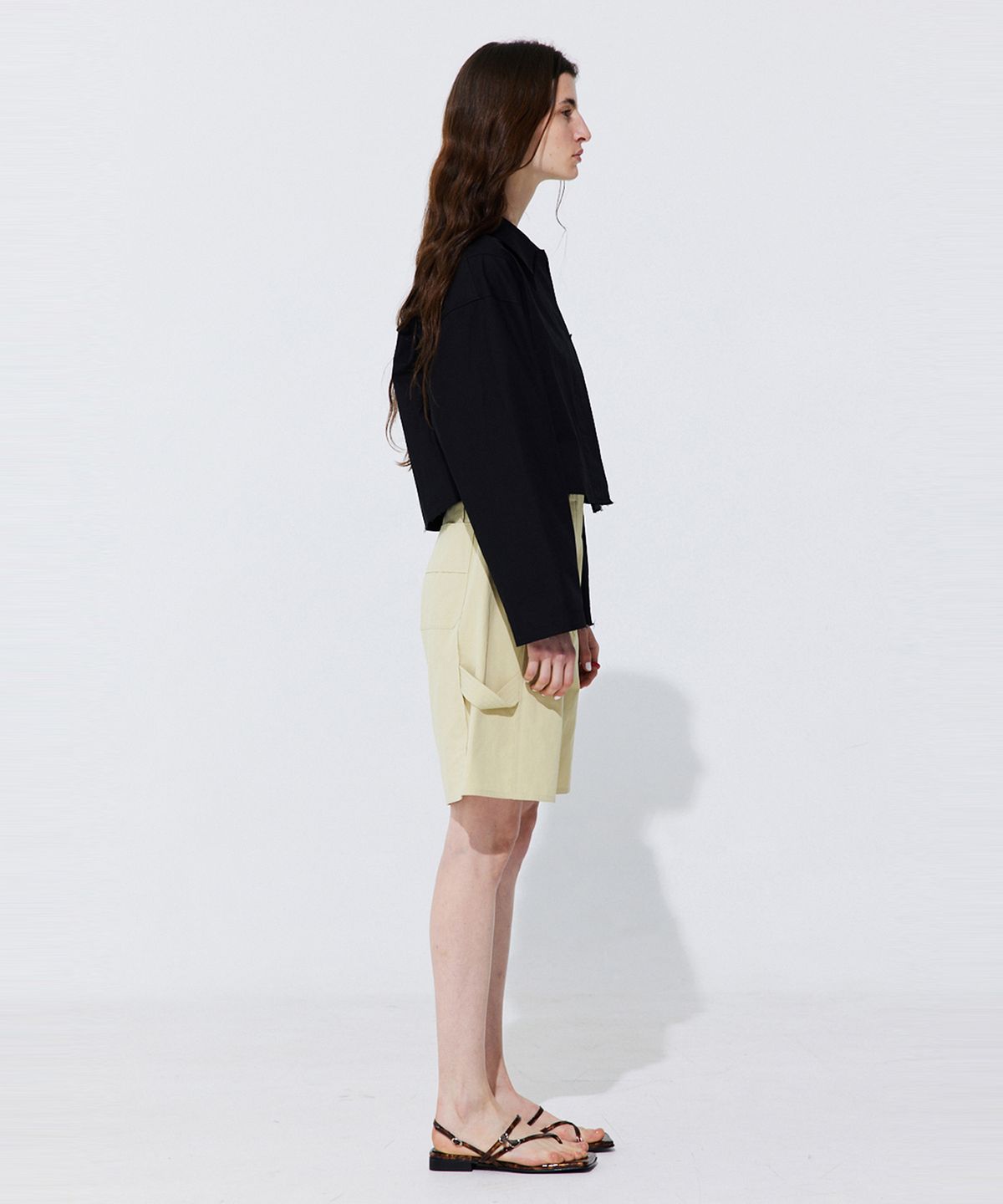 분더캄머(WNDERKAMMER) Belted Cotton Bermuda Pants_Olive (벨티드 코튼 버뮤다 팬츠_올리브)