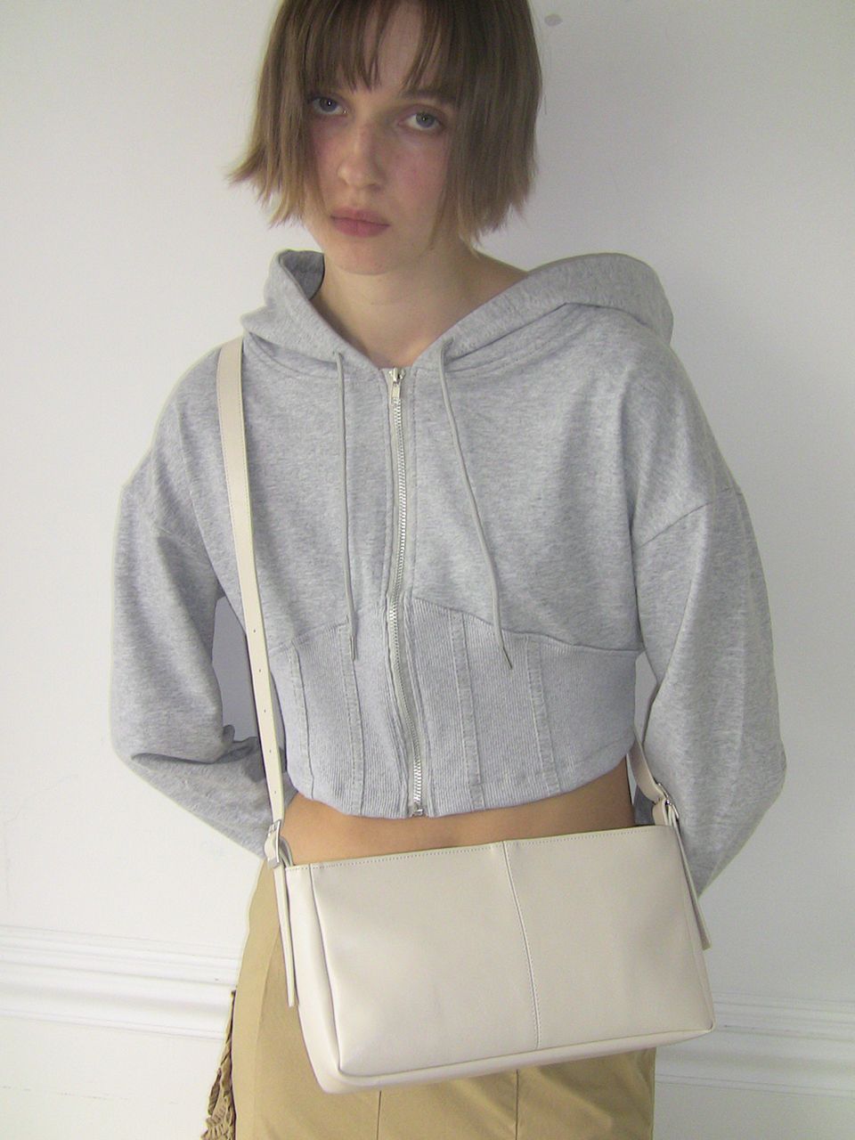 【FILL IN THE BLANK】Cut Off 2-way Bag/追跡付 MUSINSA公式 | FILLINTHEBLANK Cut Off 2-way Bag (eggshell)