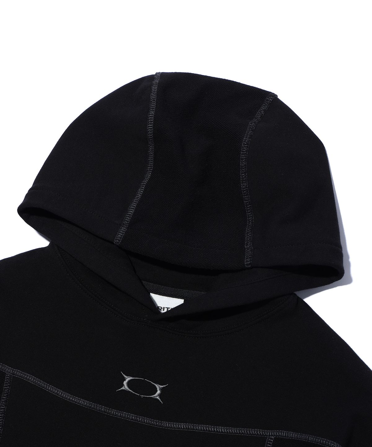크리틱(CRITIC) CROP INCISION HOODIE BLACK