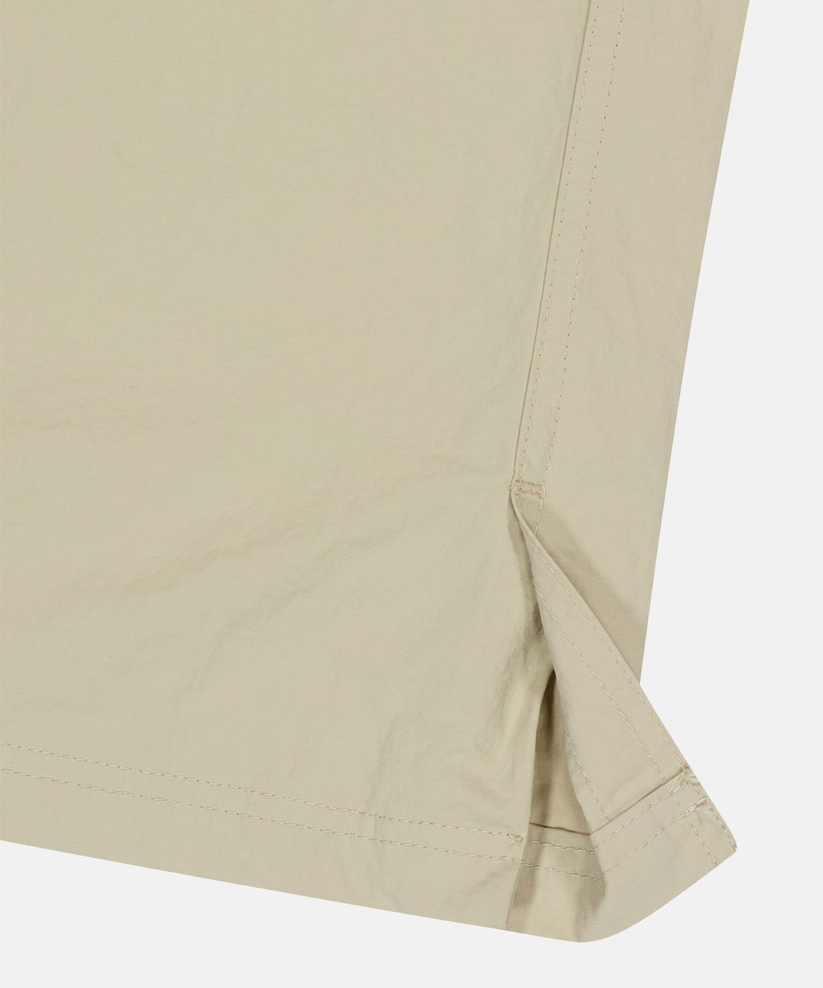 썬러브투어(SUNLOVETOUR) Cargo Nylon Zip Dress Light Khaki