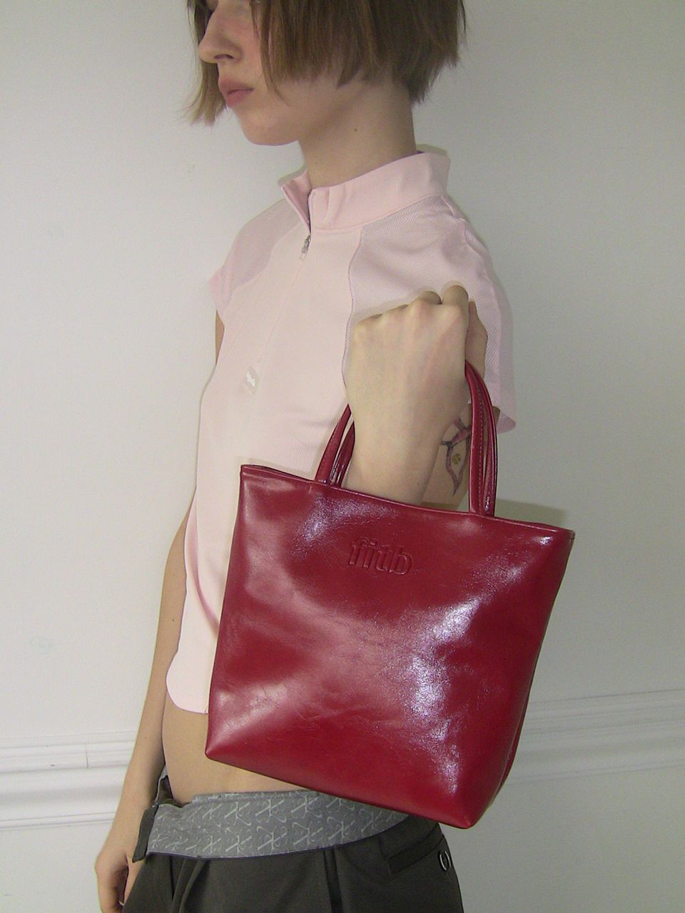 【FILL IN THE BLANK】サンデートートバッグ レッド MUSINSA公式 | FILLINTHEBLANK Sunday Tote Bag (red)