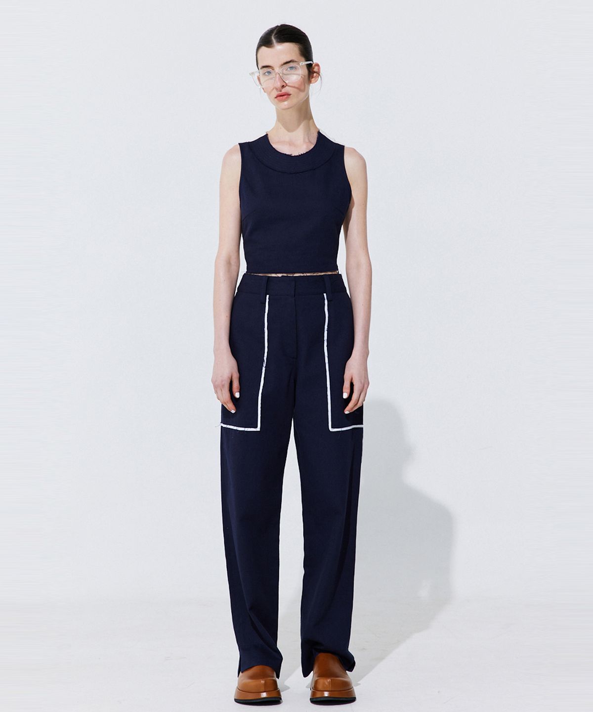 분더캄머(WNDERKAMMER) Color-Block Point linen Trousers_Navy (컬러 블록 포인트 린넨 트라우져_네이비)