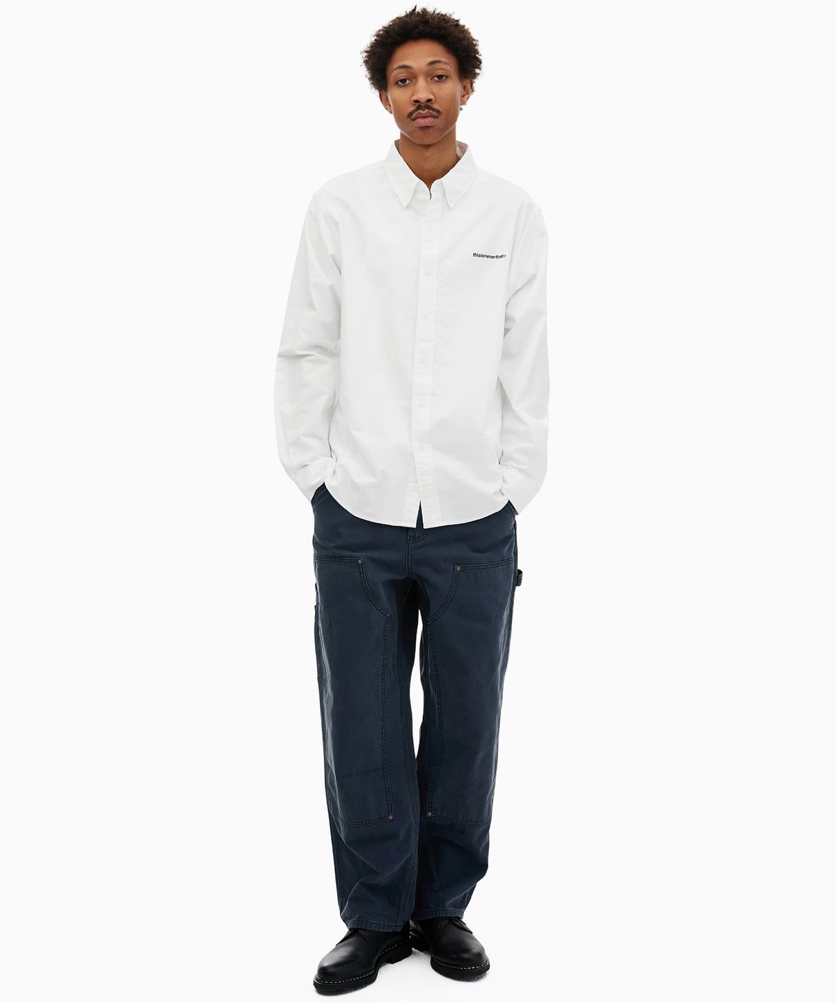 디스이즈네버댓(THISISNEVERTHAT) T-Logo Oxford Shirt White