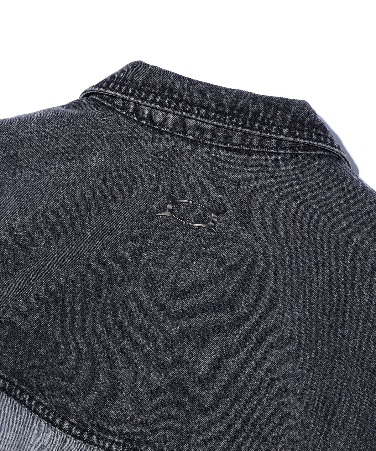 크리틱(CRITIC) WORMHOLE LOGO TWO TONE JACKET DARK GREY