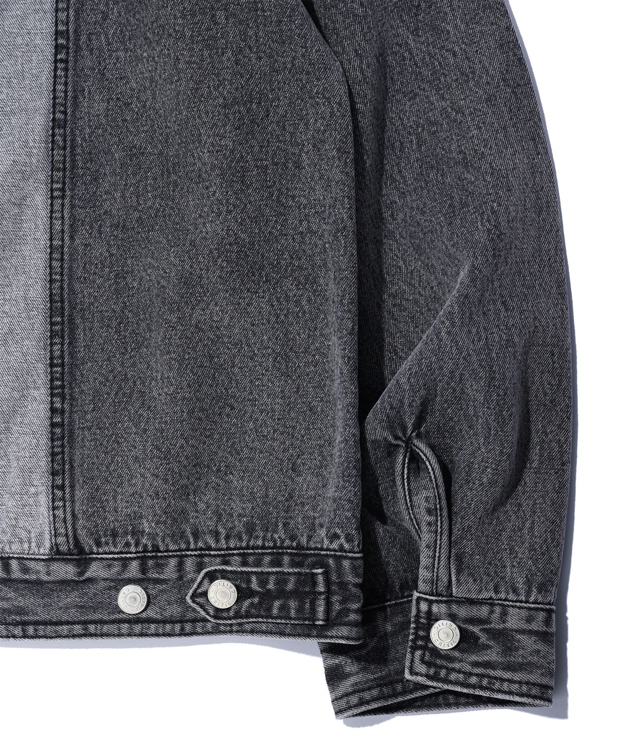 크리틱(CRITIC) WORMHOLE LOGO TWO TONE JACKET DARK GREY