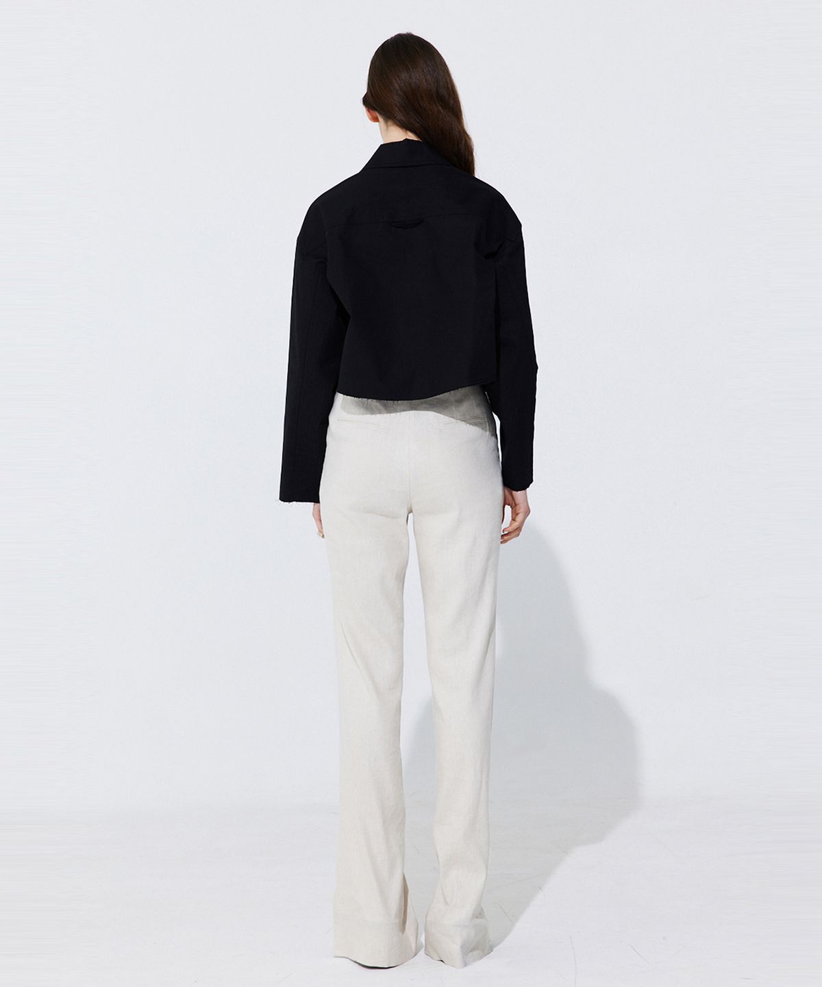 분더캄머(WNDERKAMMER) Linen semi-Bootscut Trousers_Light Beige (린넨 세미부츠컷 트라우져_라이트 베이지)