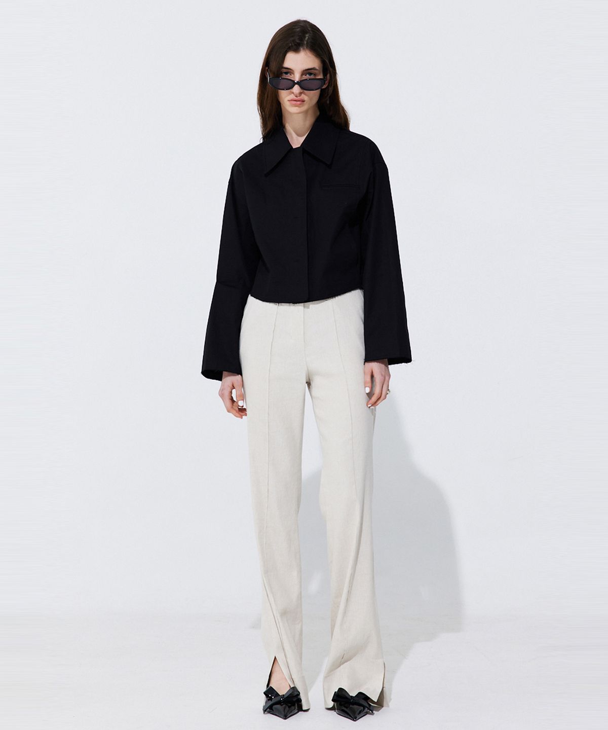 분더캄머(WNDERKAMMER) Linen semi-Bootscut Trousers_Light Beige (린넨 세미부츠컷 트라우져_라이트 베이지)