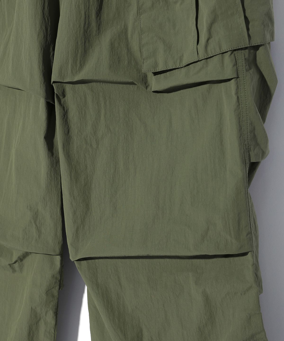 유희(YOUHEE) YOUHEE CARGO PANTS KHAKI