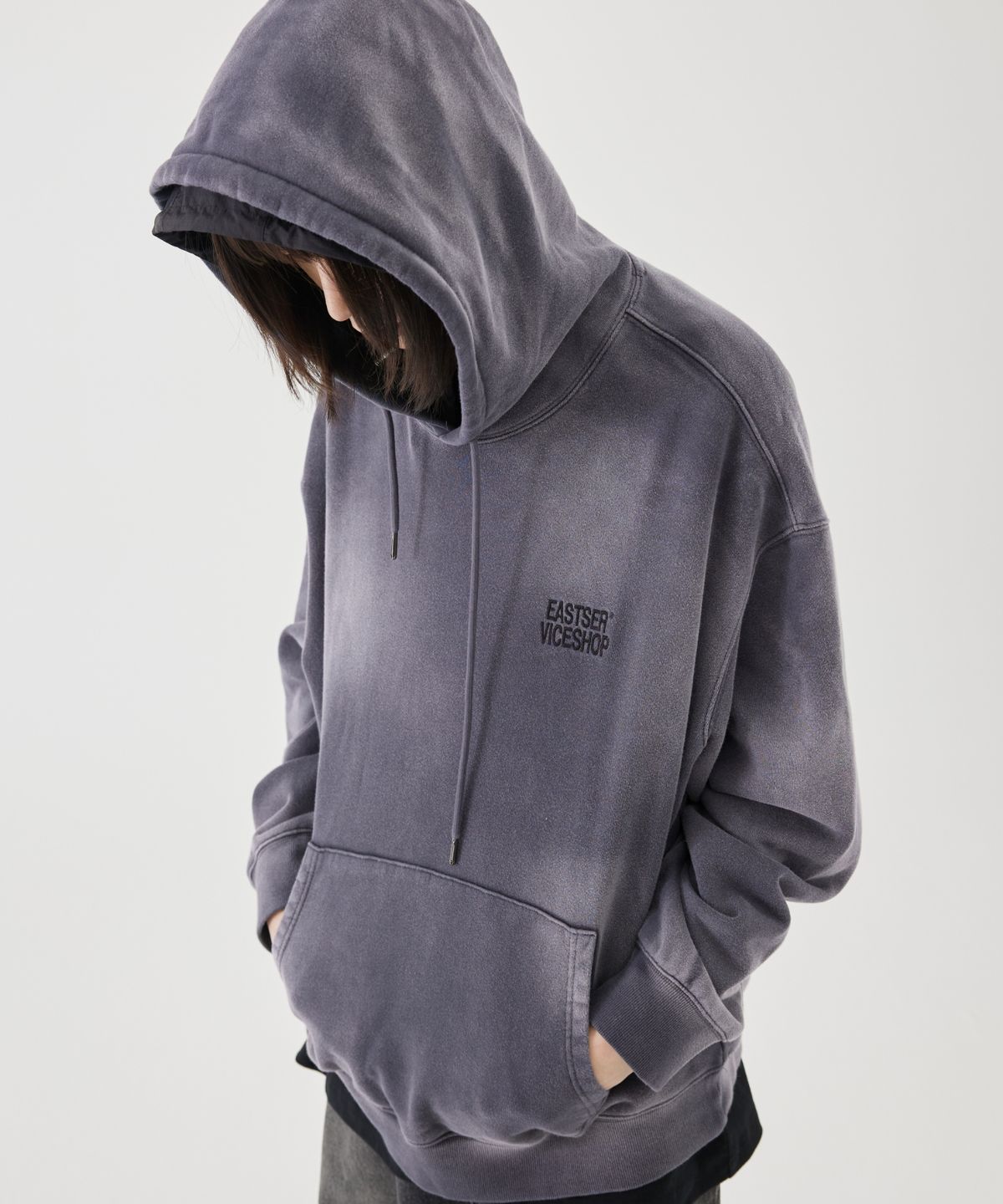 이스트서비스샵(eastserviceshop) Mini Logo Dyed Hoodie - Washed Charcoal