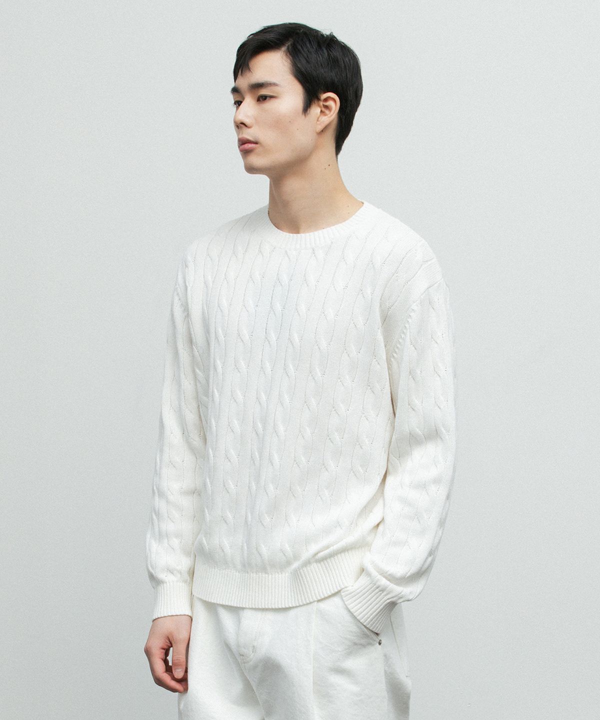 블랭크룸(BLANKROOM) 케이블 니트_WHITE