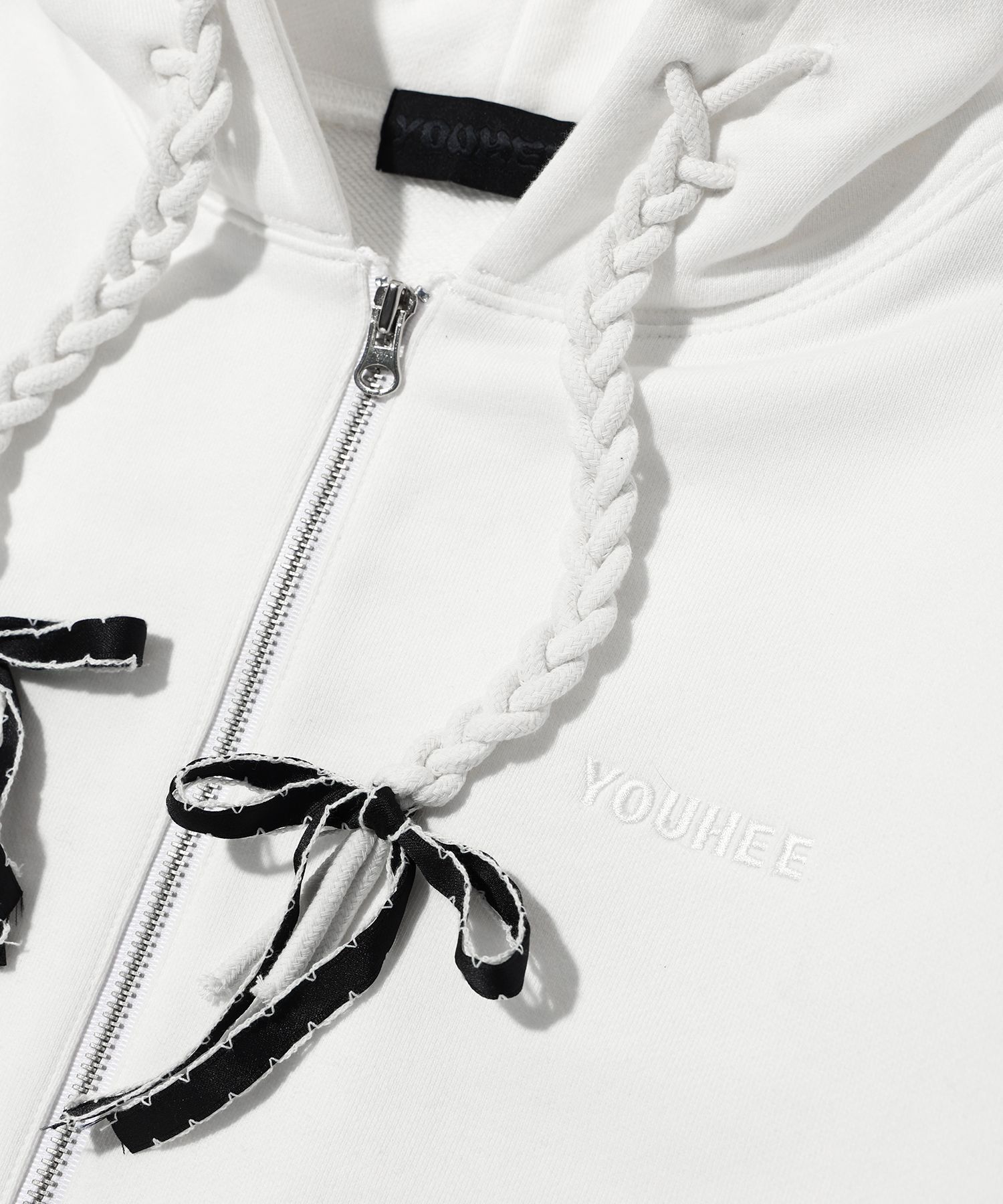 MUSINSA | YOUHEE RIBBON DETAIL HOOD ZIP-UP WHITE