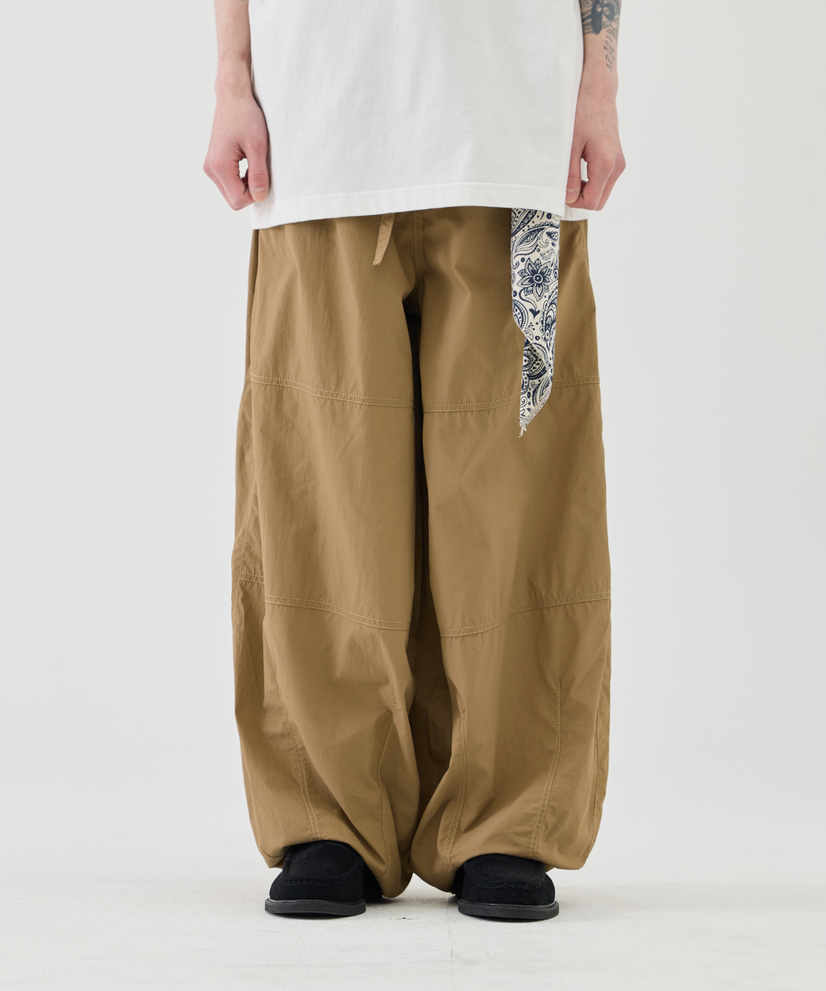 이스트서비스샵(eastserviceshop) Basic Ballon Pants - Beige