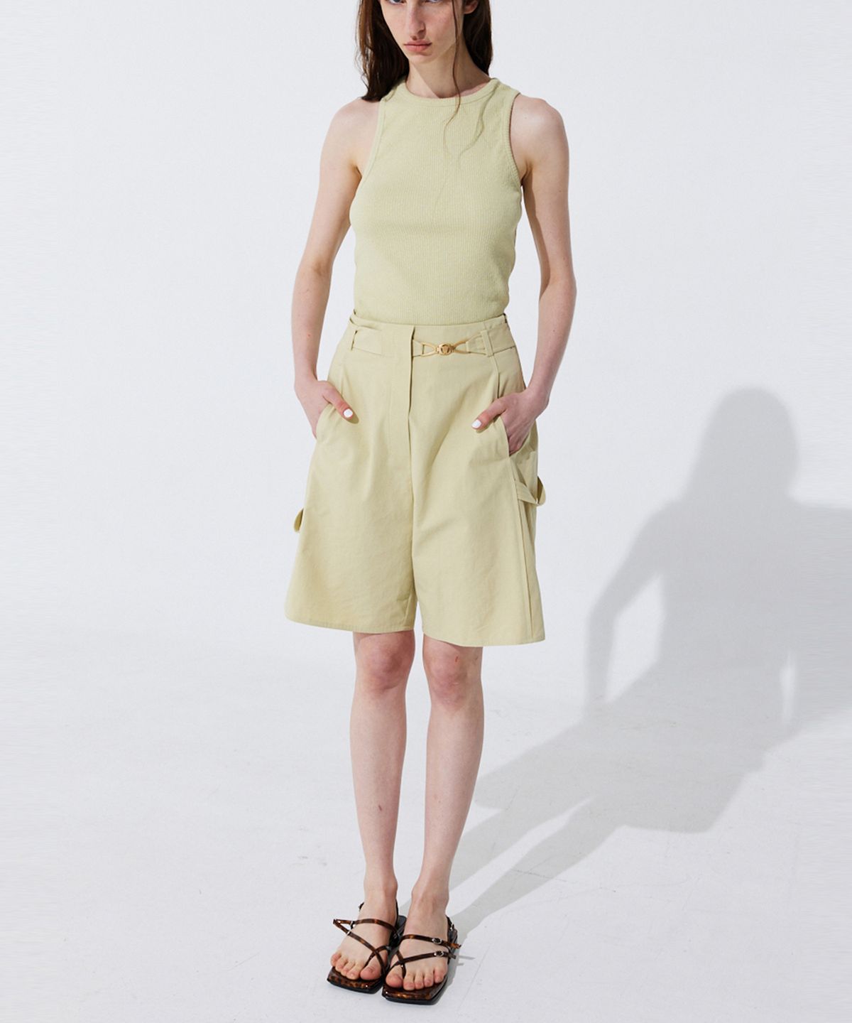 분더캄머(WNDERKAMMER) Back Cut-out Sleeveless_Light Green (백 컷아웃 슬리브리스_라이트 그린)
