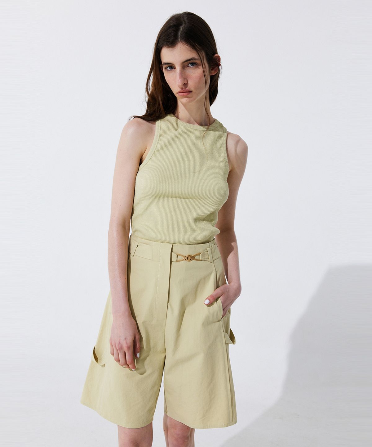 분더캄머(WNDERKAMMER) Back Cut-out Sleeveless_Light Green (백 컷아웃 슬리브리스_라이트 그린)