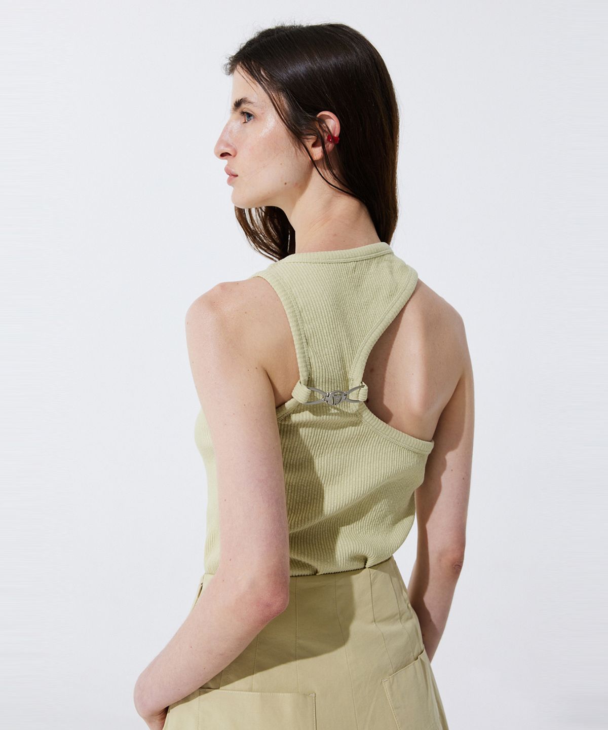 분더캄머(WNDERKAMMER) Back Cut-out Sleeveless_Light Green (백 컷아웃 슬리브리스_라이트 그린)