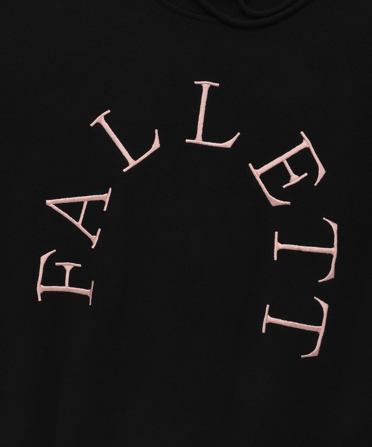 팔렛(FALLETT) 하프넥 아치 로고 맨투맨 블랙