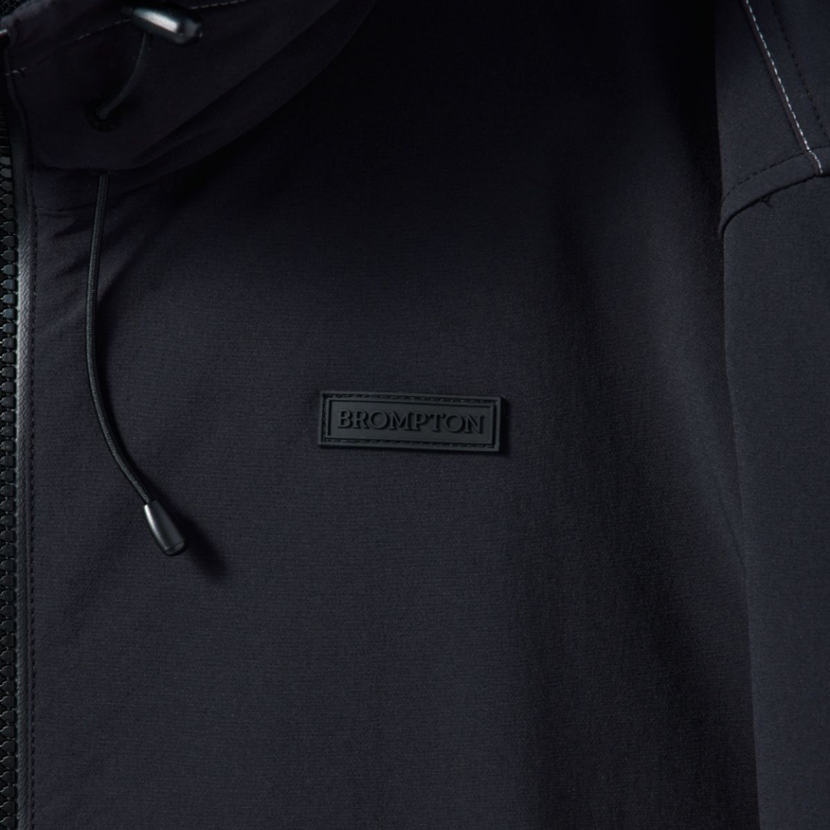 브롬톤 런던(BROMPTON LONDON) CODURA STRETCH JUMPER - BLACK (P241UJP130)