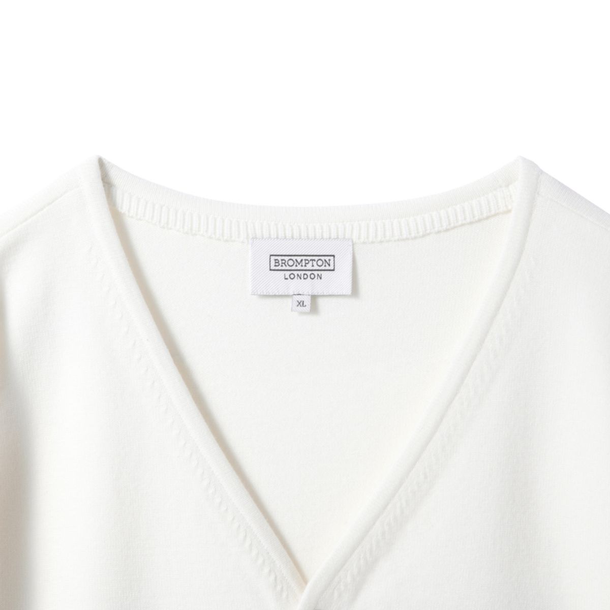브롬톤 런던(BROMPTON LONDON) BACK POINT V-NECK CARDIGAN - IVORY (P241UCD403)