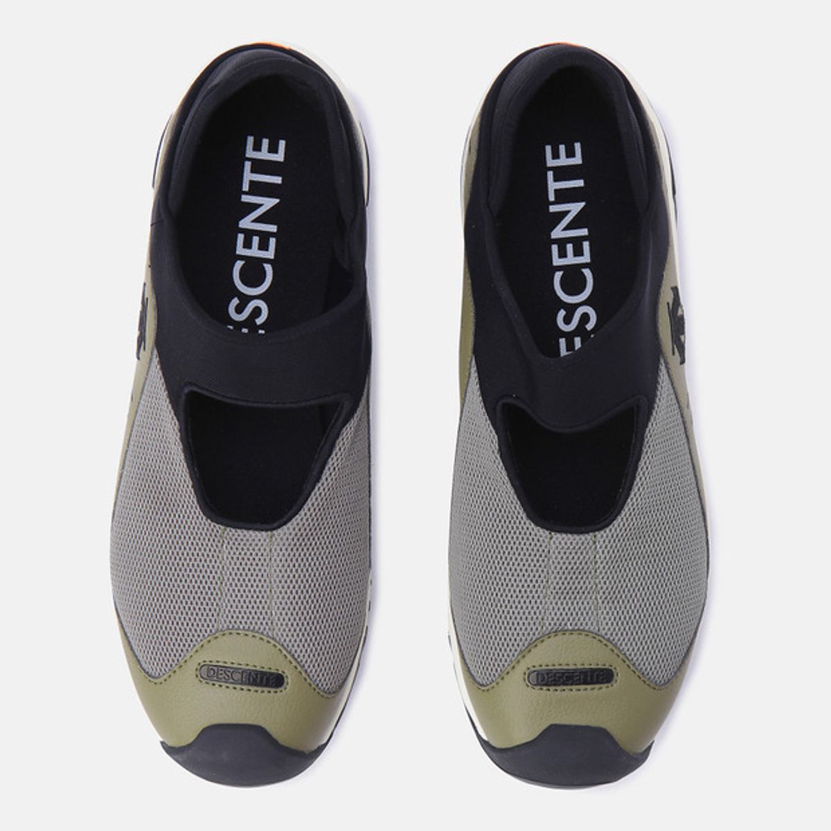 데상트(DESCENTE) 어반 T450 슬립온 카키 블랙(SP223LSN41)