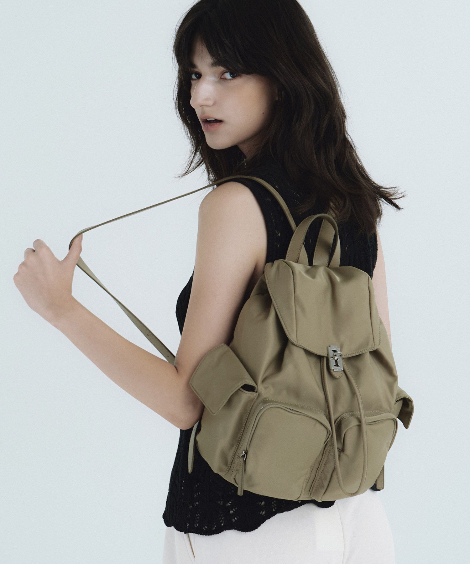 MUSINSA | VUNQUE Hey Double Pocket Backpack M (Hey Double