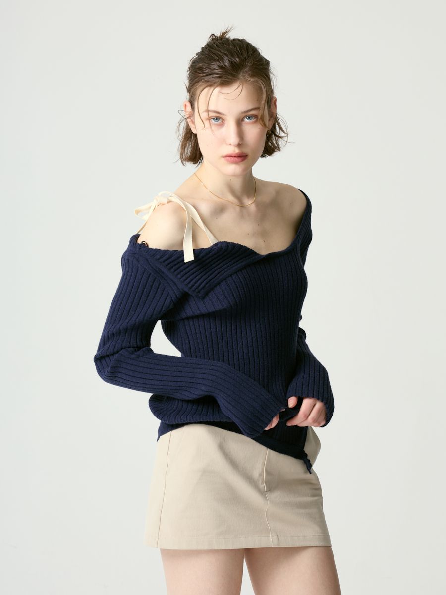 MUSINSA | GLOWNY ISA ASYMMETRICAL KNIT TOP (NAVY)