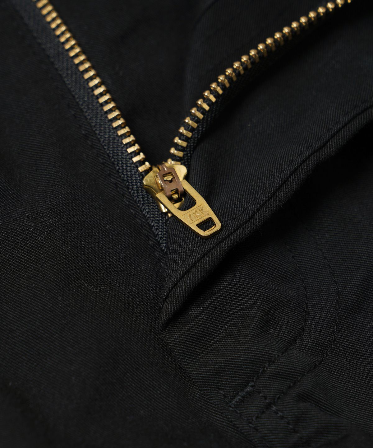 프리즘웍스(FRIZMWORKS) BANDING WIDE FATIGUE PANTS _ BLACK