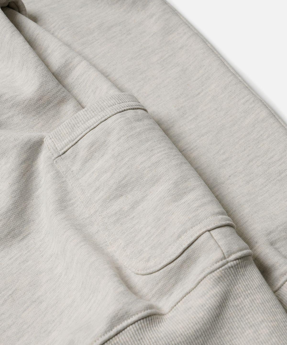 프리즘웍스(FRIZMWORKS) LIGHTNING MIL PATCH SWEATSHIRT _ OATMEAL