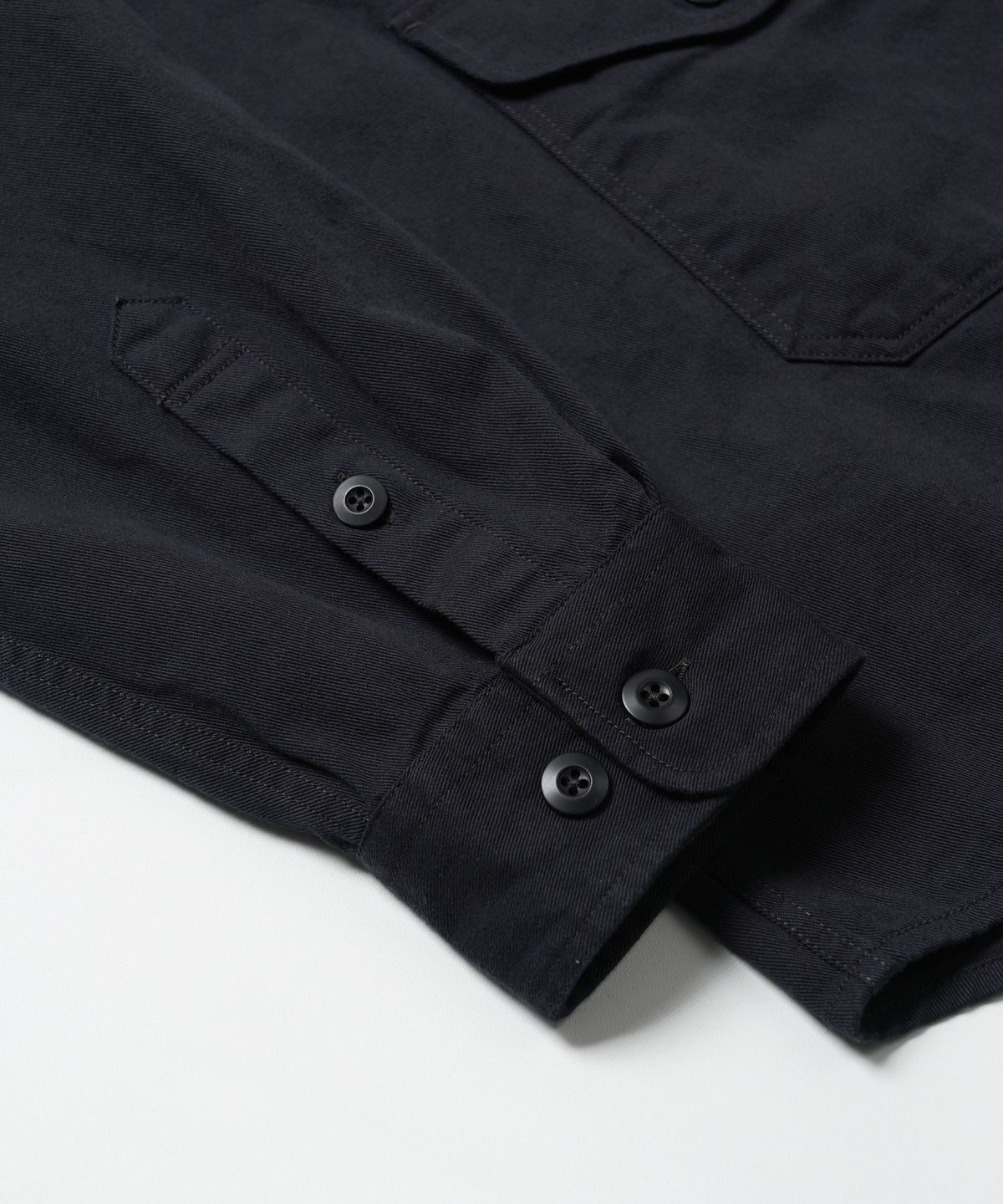 프리즘웍스(FRIZMWORKS) TWILL UTILITY POCKET SHIRT JACKET _ NAVY
