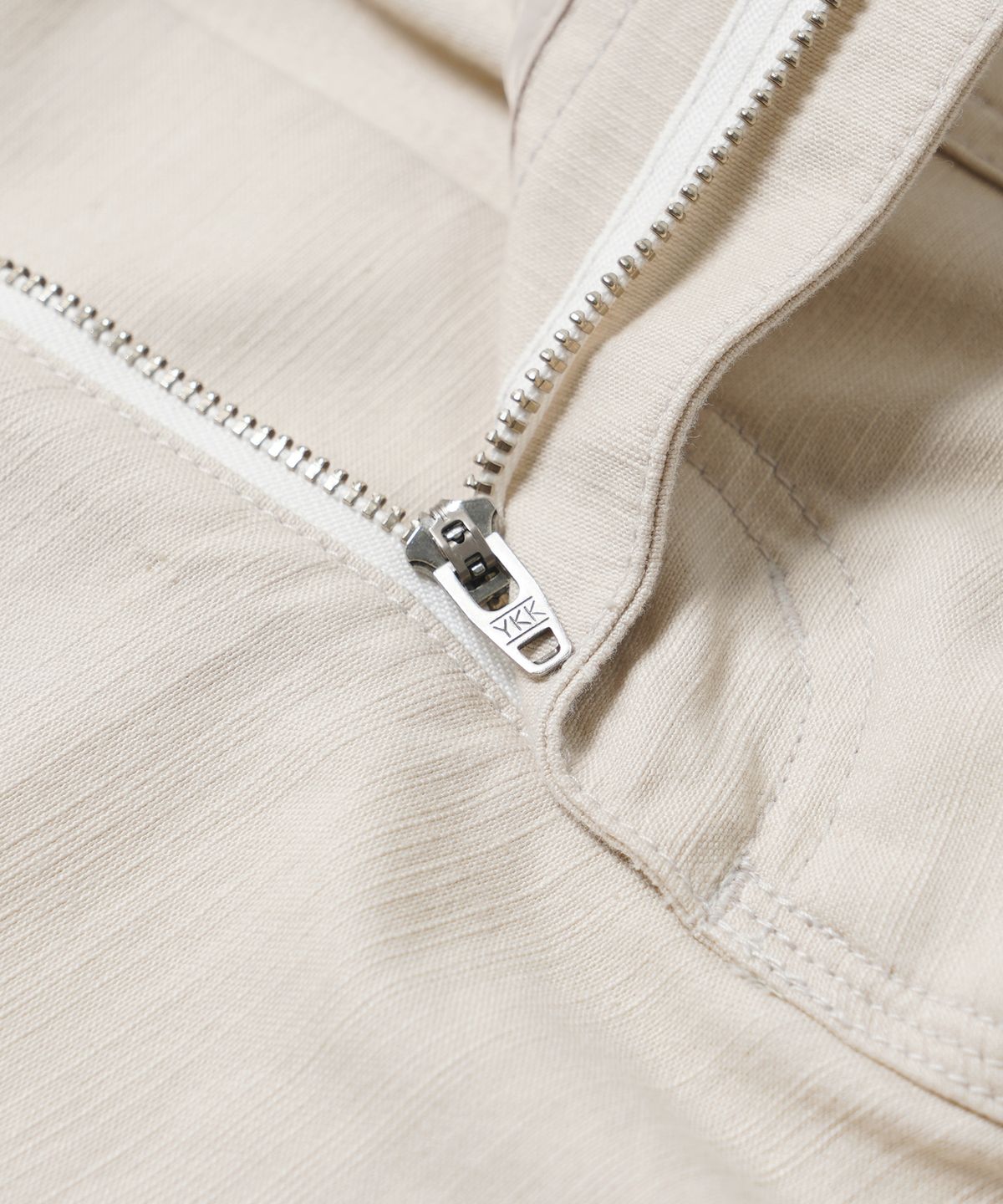 프리즘웍스(FRIZMWORKS) BACKSATIN FATIGUE PANTS _ CREAM