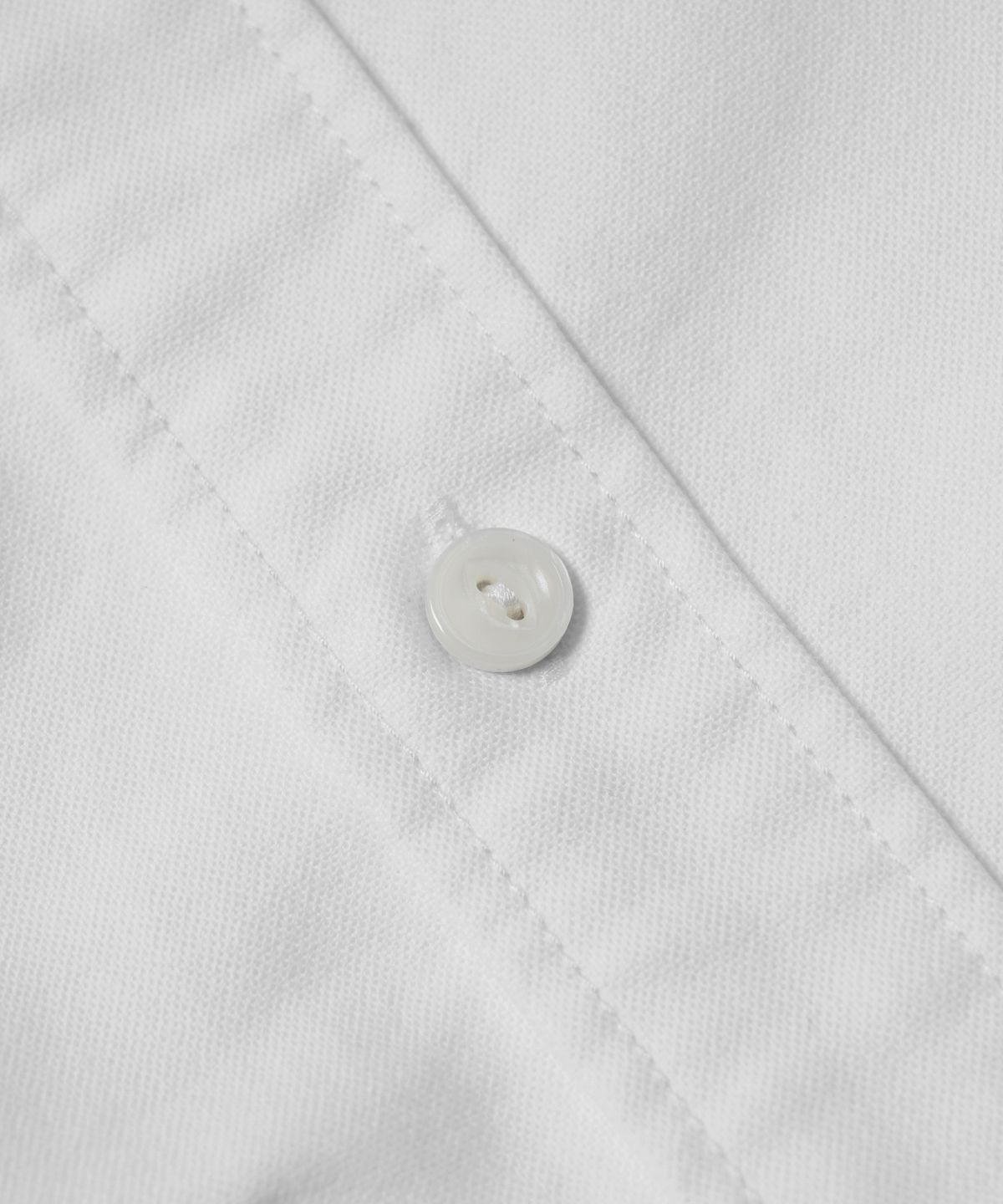 프리즘웍스(FRIZMWORKS) CIGARETTE POCKET CHAMBRAY SHIRT _ WHITE