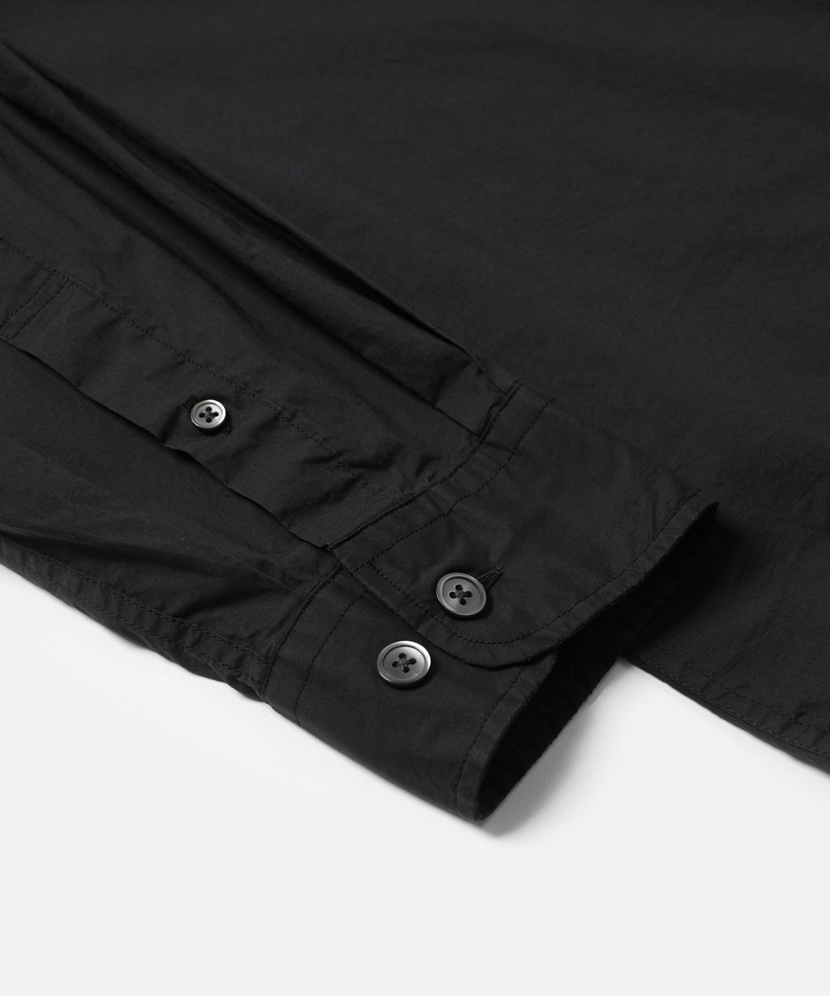 프리즘웍스(FRIZMWORKS) TYPEWRITER RELAXED SHIRT _ BLACK