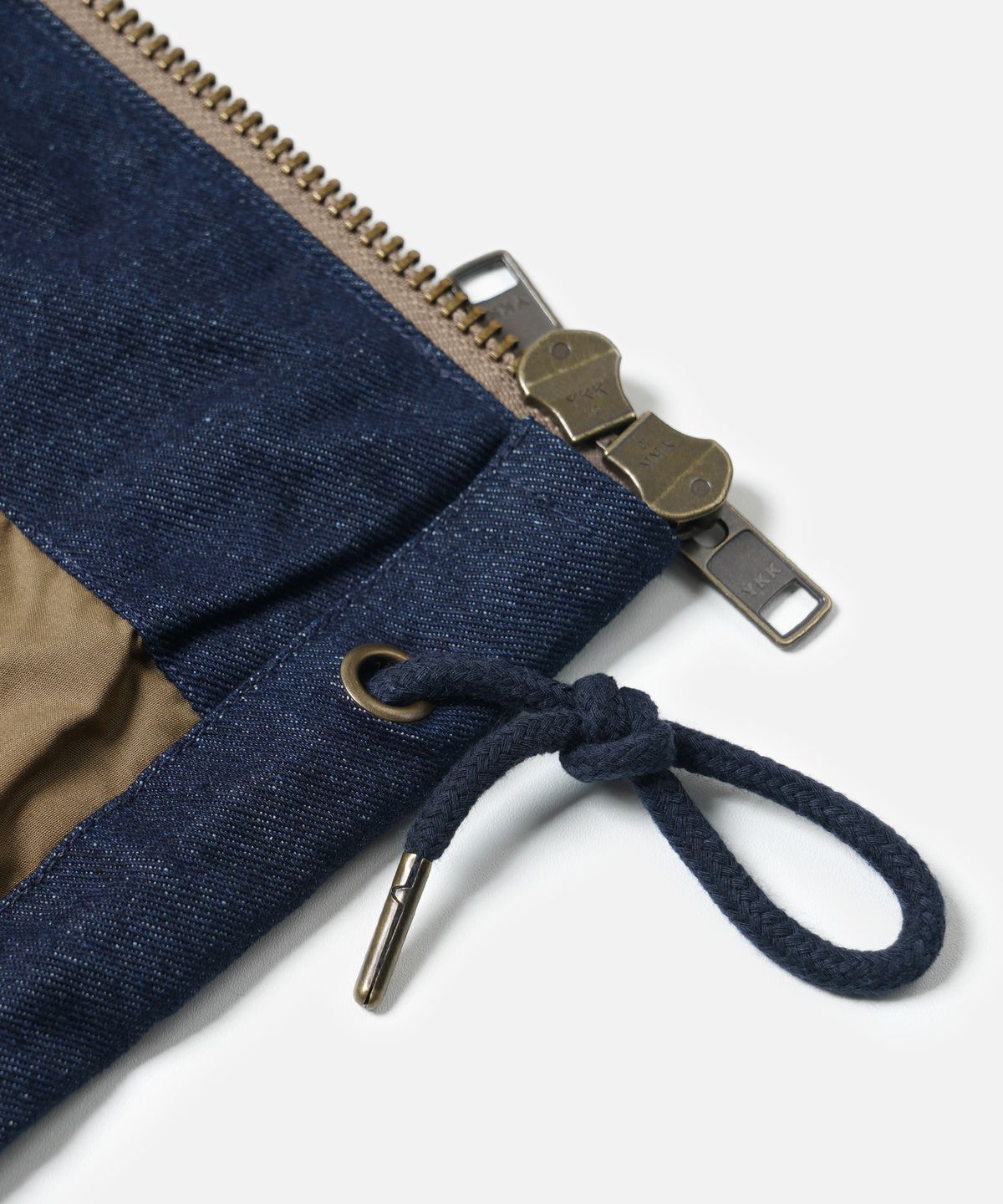 프리즘웍스(FRIZMWORKS) WASHED DENIM HOODED PARKA _ INDIGO