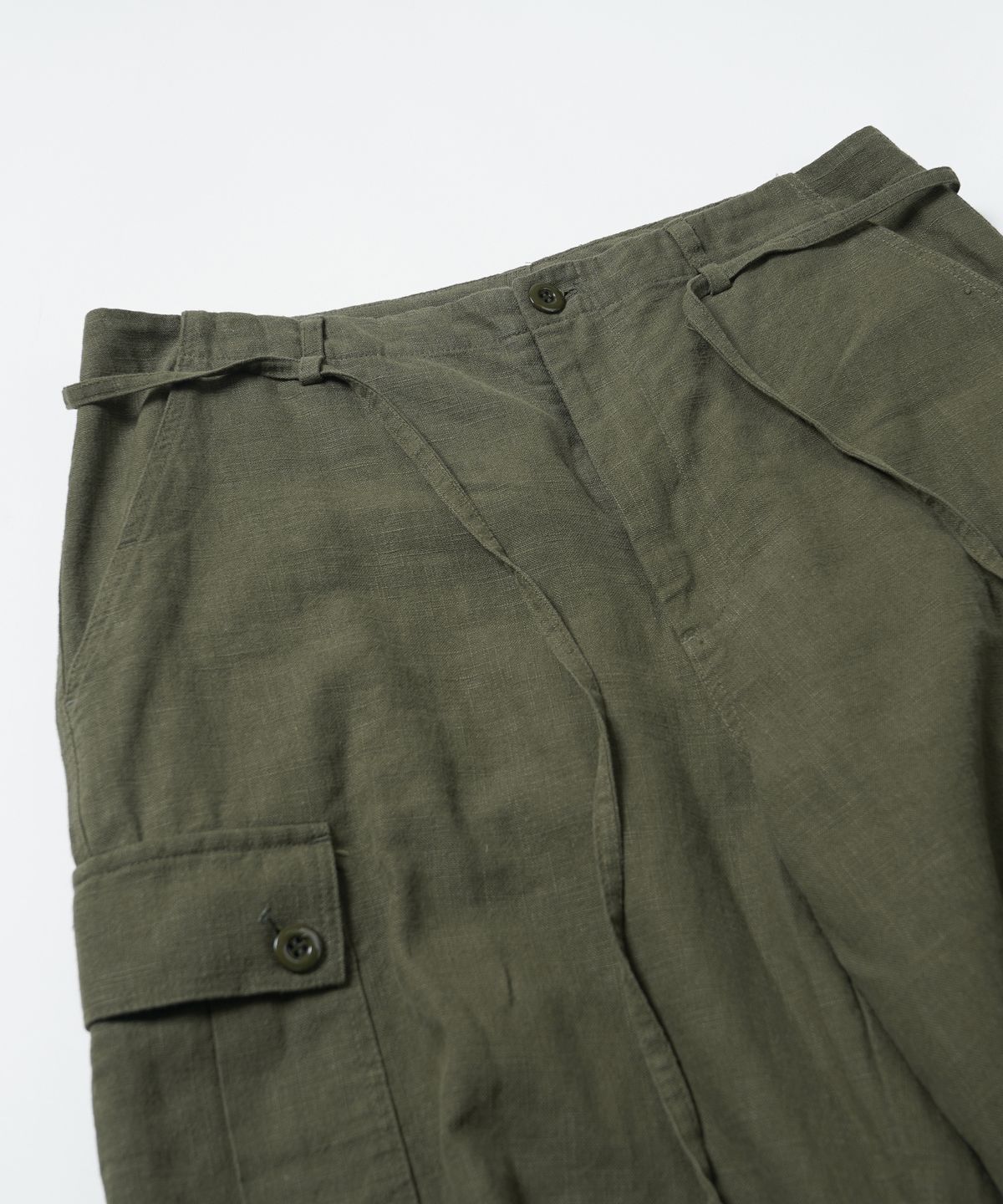 프리즘웍스(FRIZMWORKS) LINEN CARGO PARACHUTE PANTS _ OLIVE