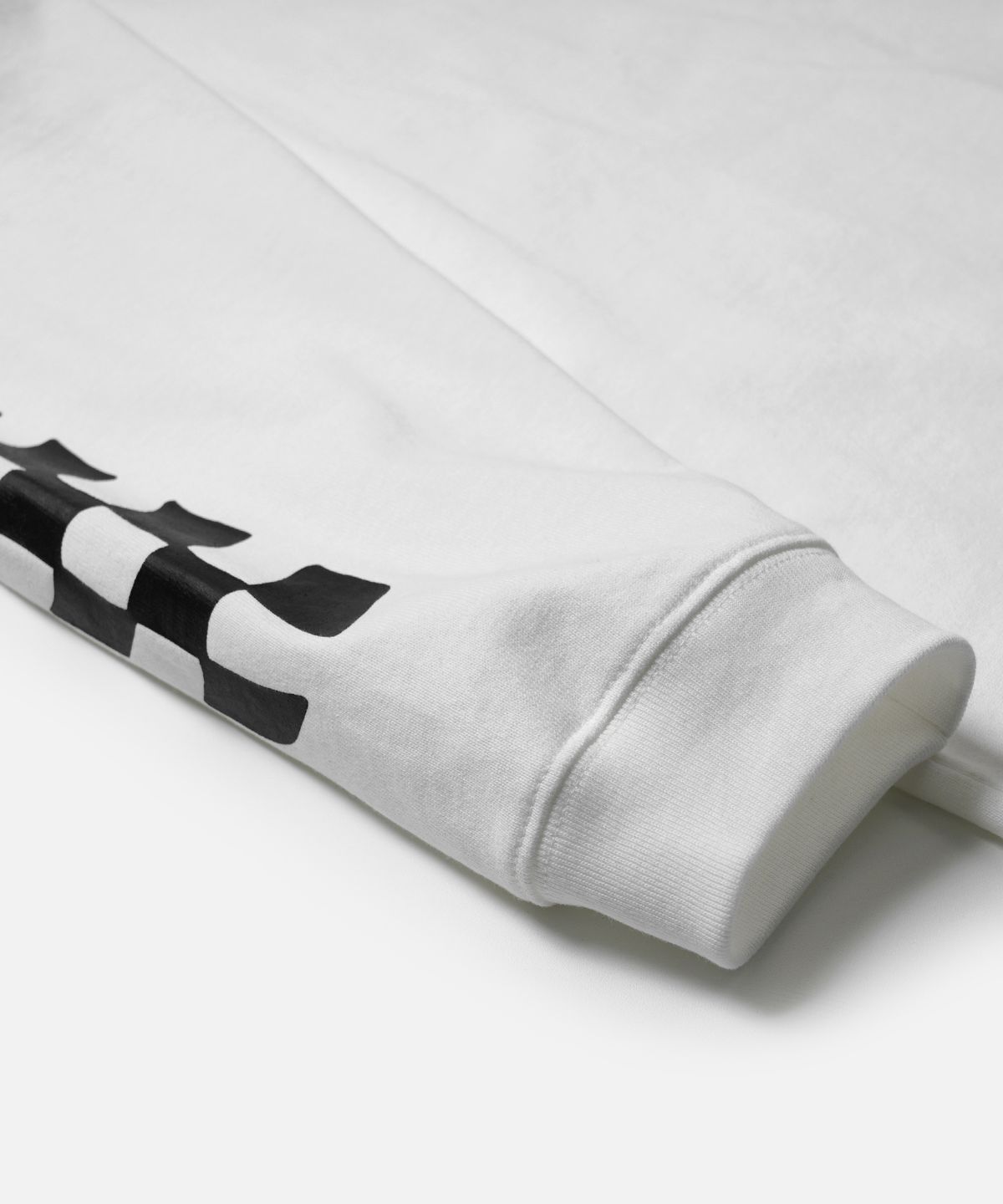 프리즘웍스(FRIZMWORKS) MOTORS SPEEDWAY LONG SLEEVE TEE _ WHITE