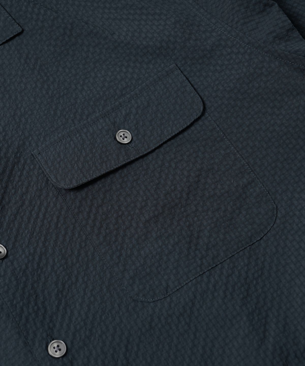 프리즘웍스(FRIZMWORKS) OPEN COLLAR SOLID SEERSUCKER SHIRT _ NAVY