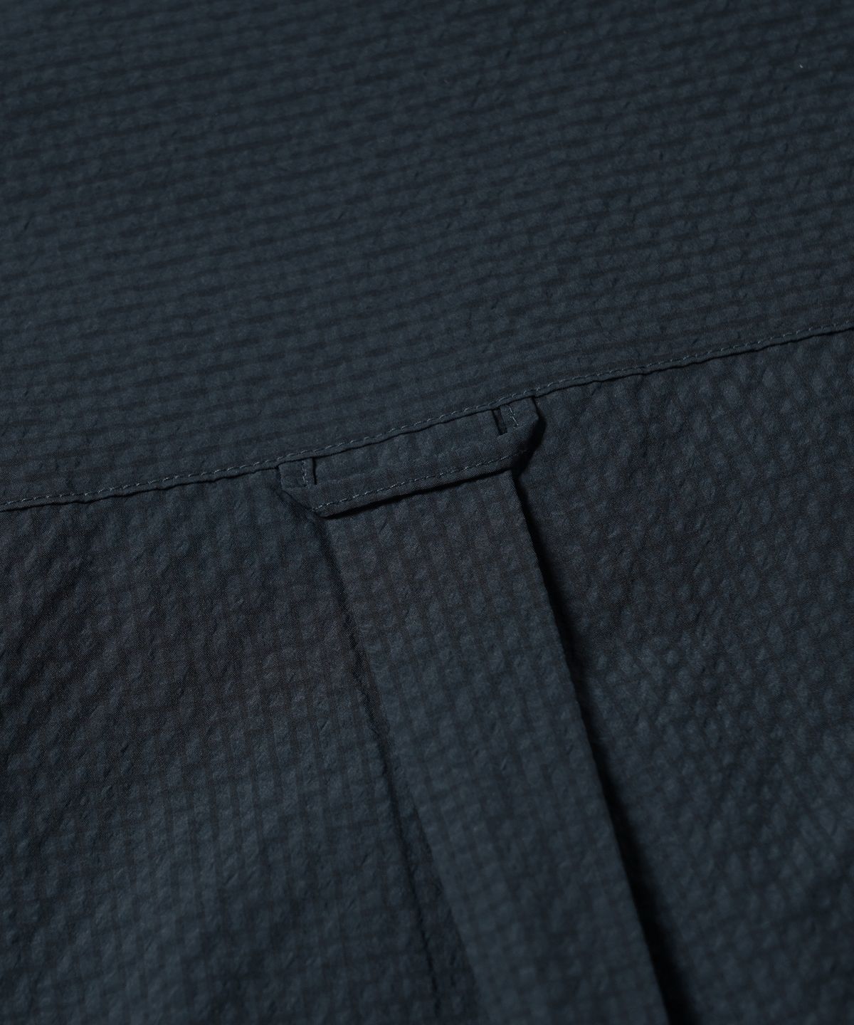 프리즘웍스(FRIZMWORKS) OPEN COLLAR SOLID SEERSUCKER SHIRT _ NAVY