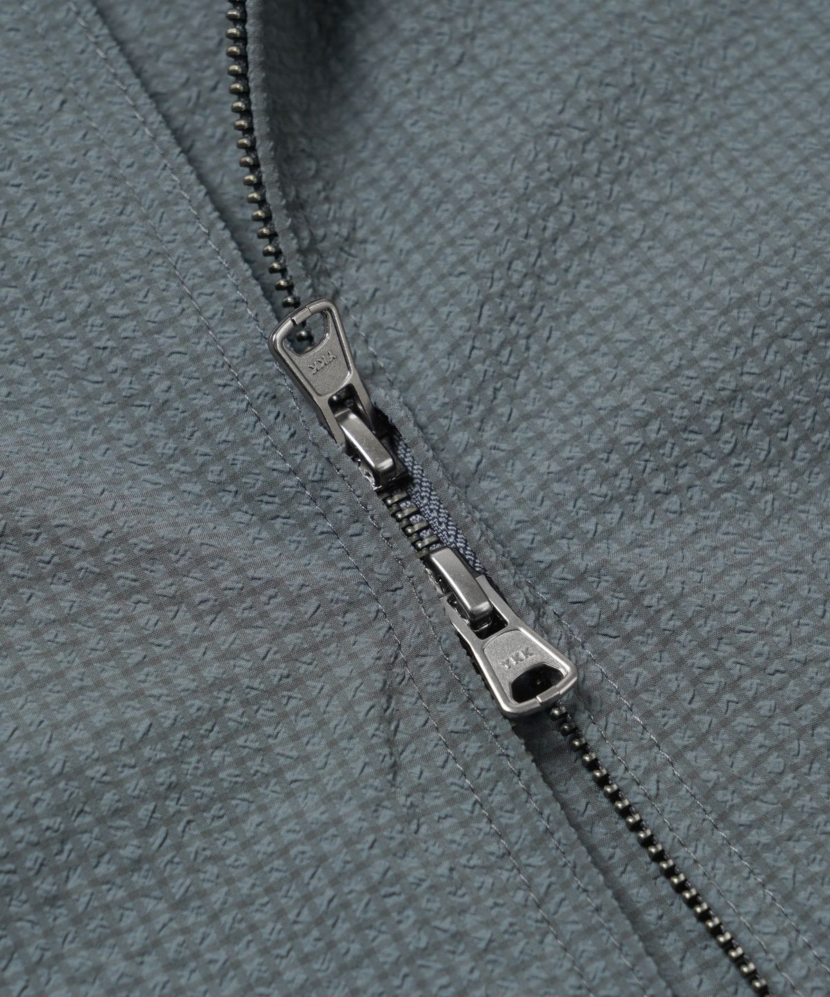 프리즘웍스(FRIZMWORKS) SEERSUCKER BUDDY HARRINGTON JACKET _ BLUE GRAY