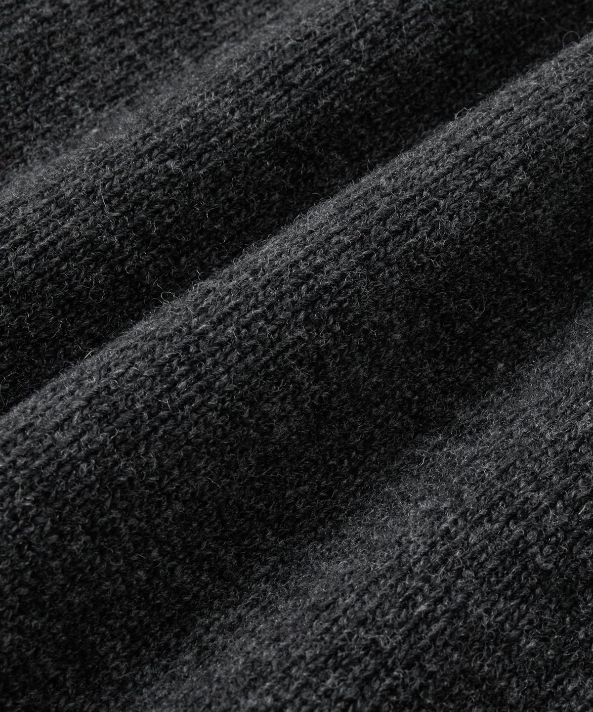 브랜디드(BRANDED) AFTER ROUND CROP CARDIGAN [CHARCOAL]