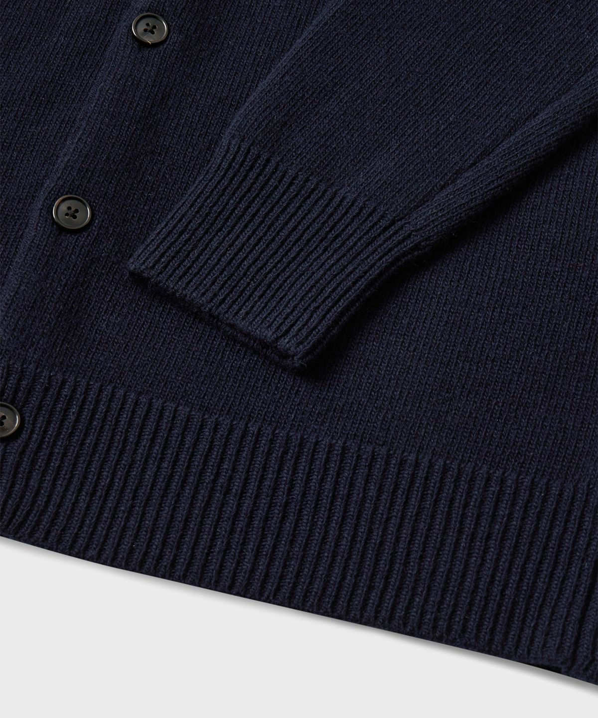 브랜디드(BRANDED) AFTER ROUND CROP CARDIGAN [NAVY]