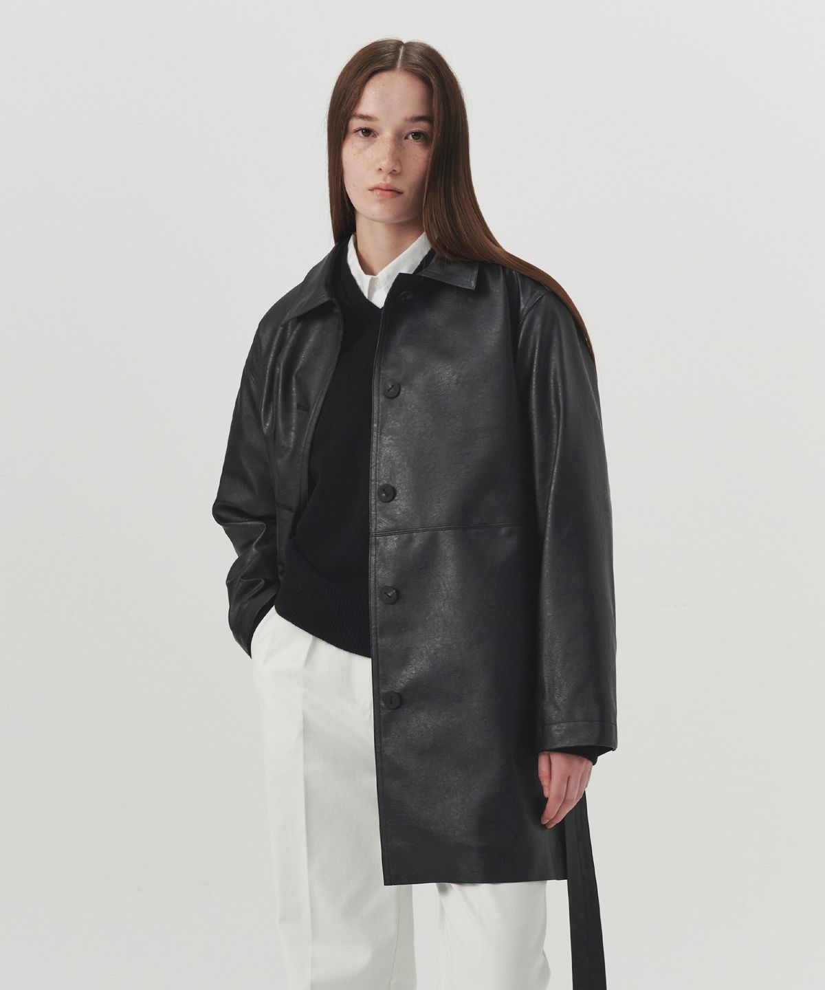 르바(LEVAR) Faux Leather Half Trench Coat - Black