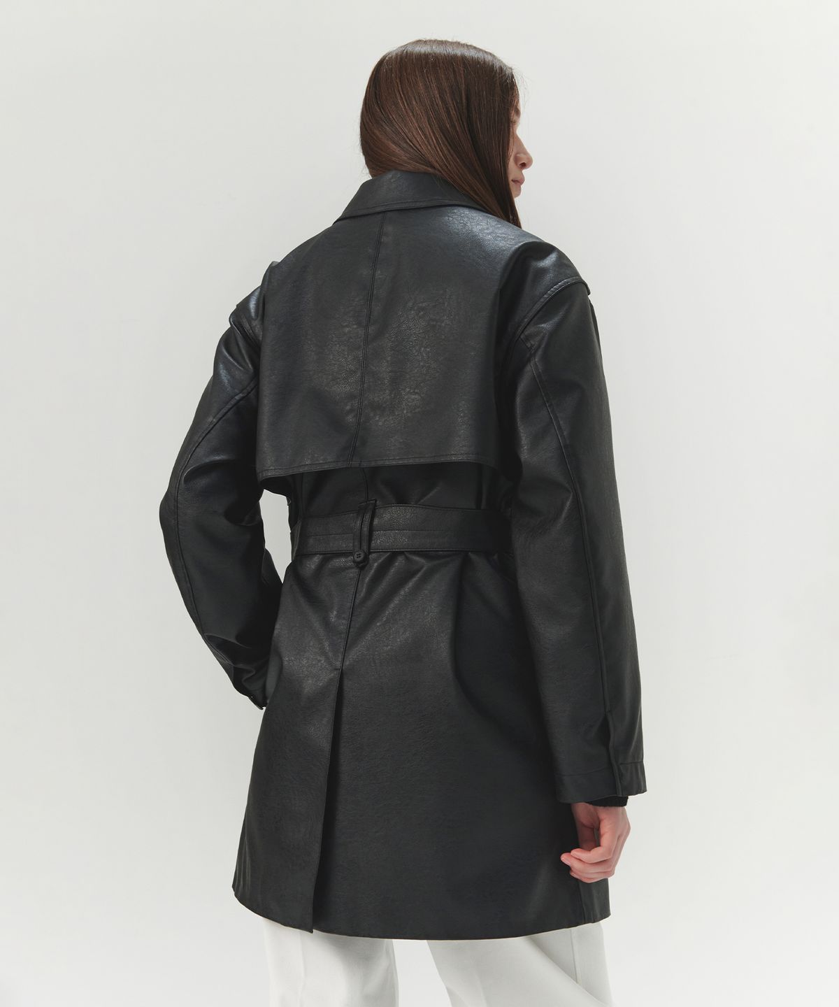 르바(LEVAR) Faux Leather Half Trench Coat - Black