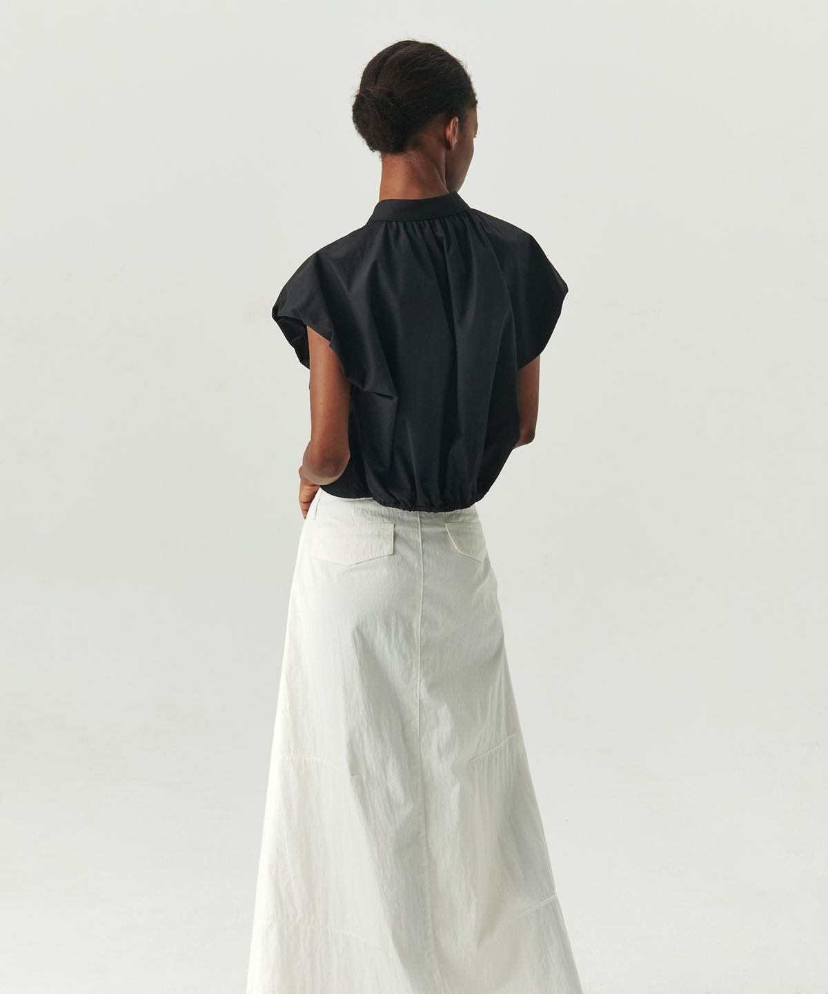 르바(LEVAR) Chino Maxi Skirt - White