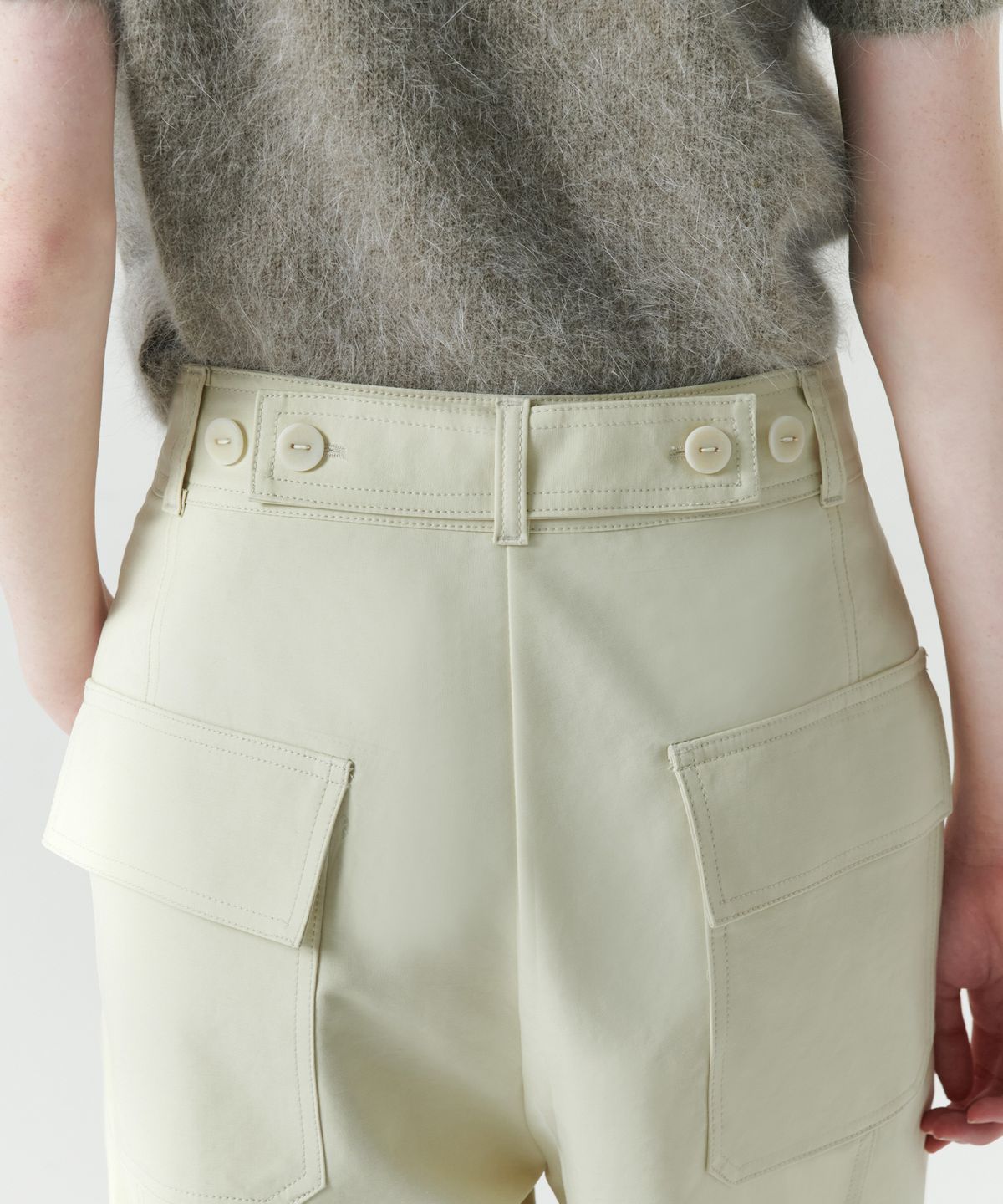 르바(LEVAR) French Wide Chino Pants - Cream