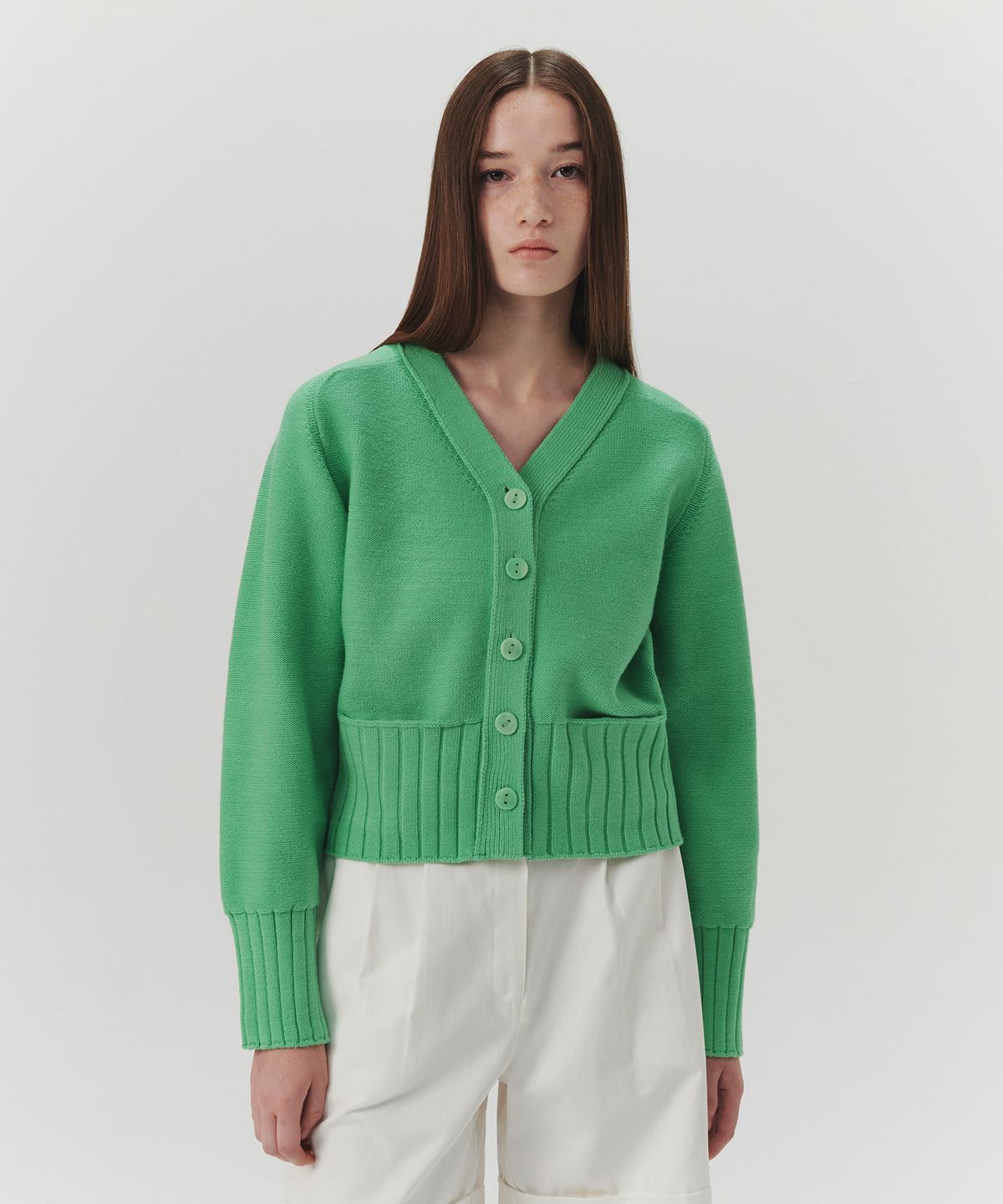 르바(LEVAR) Pocket V-neck Knit Cardigan - Green