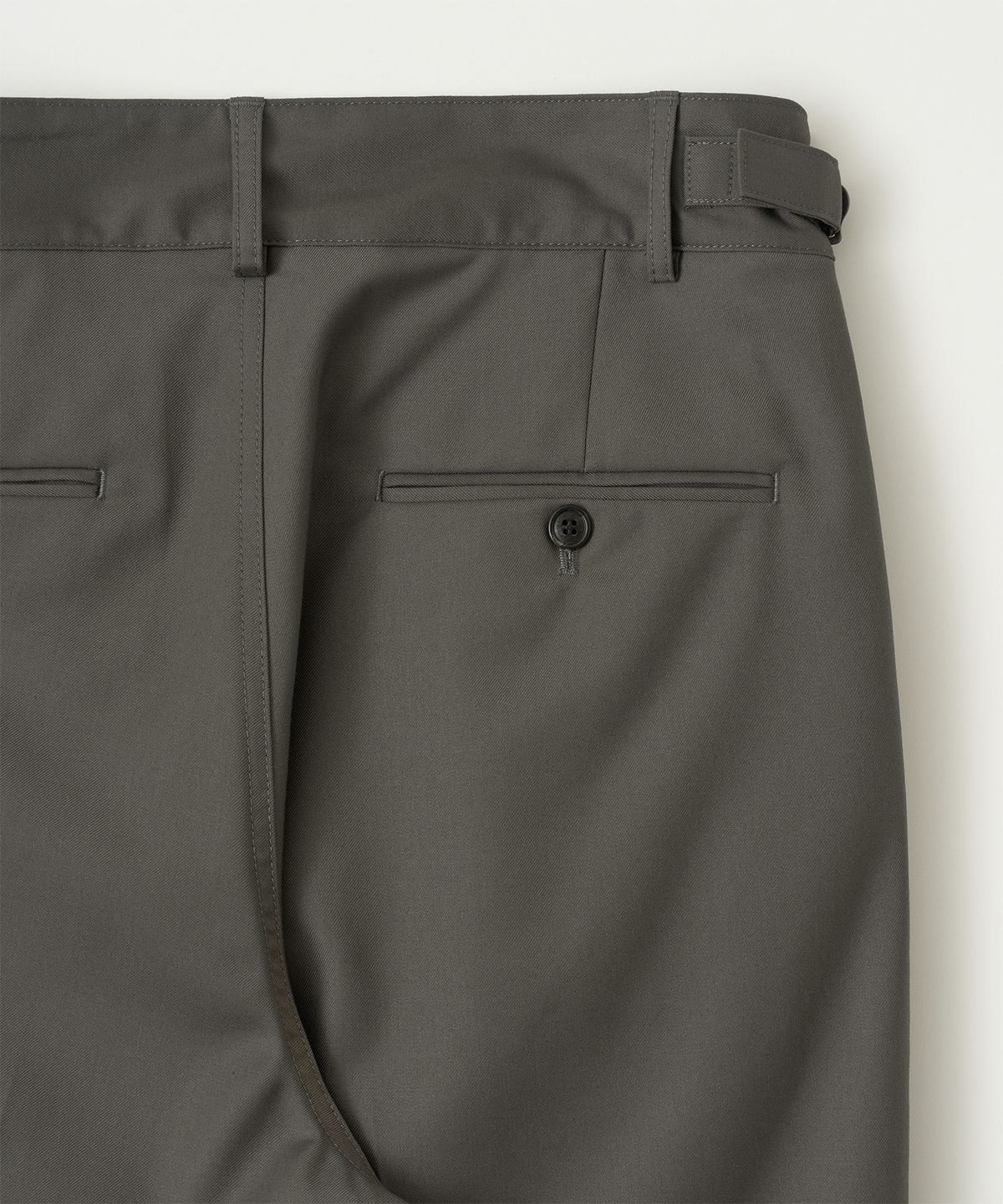 어나더 오피스(ANOTHER OFFICE) [SS] Santiago Slacks (Olive Gray)