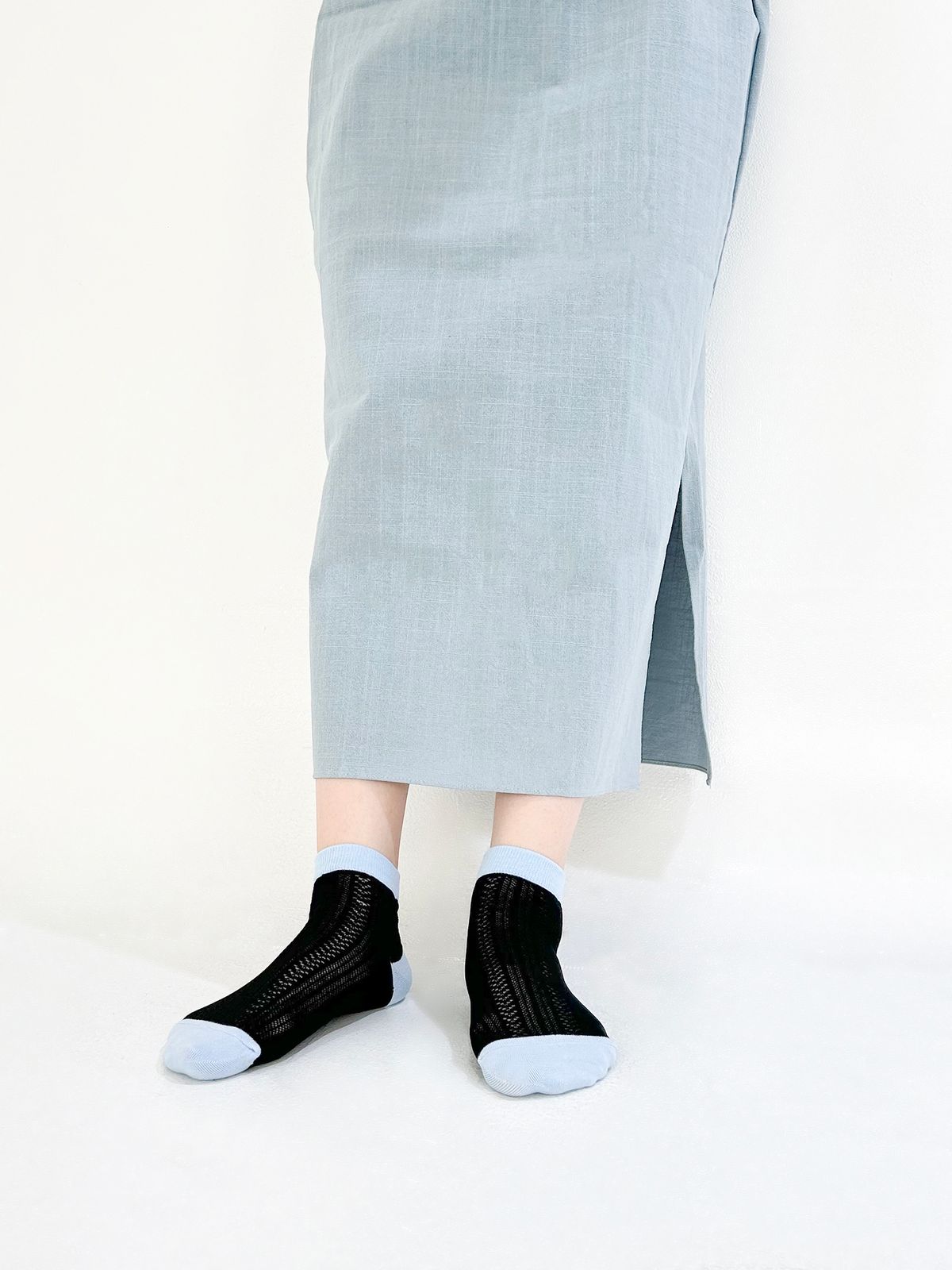 옐로우삭스(YELLOWSOCKS) 앵클삭스 펀칭 시스루 블랙