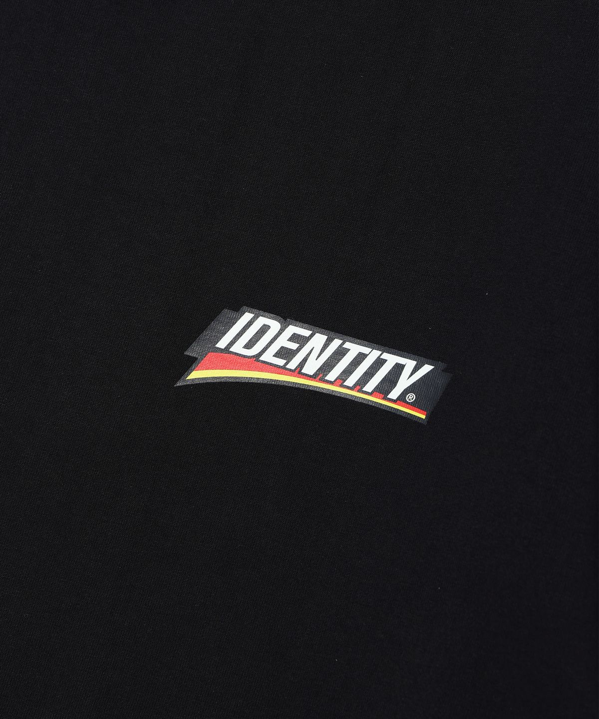 이에이(IEY) BATTERY LOGO LONG SLEEVE T-SHIRT Black