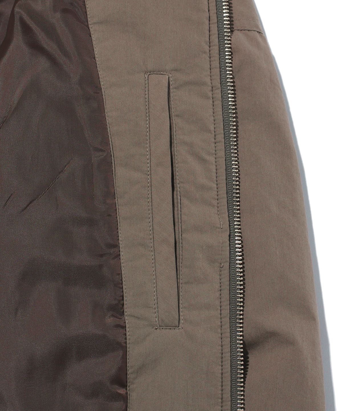 이에이(IEY) HUNTING BOMBER JACKET Brown